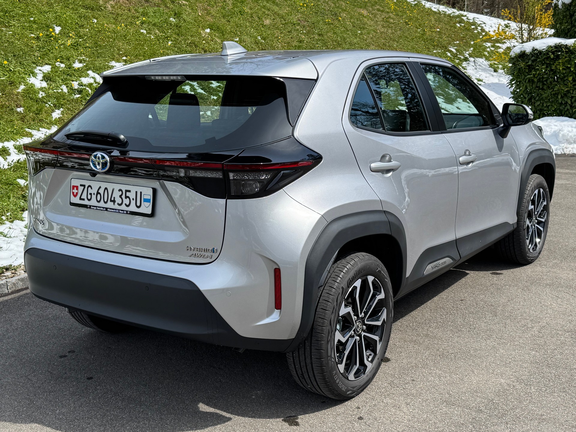 TOYOTA Yaris Cross 1.5 Trend e-CVT AWDi-image-2