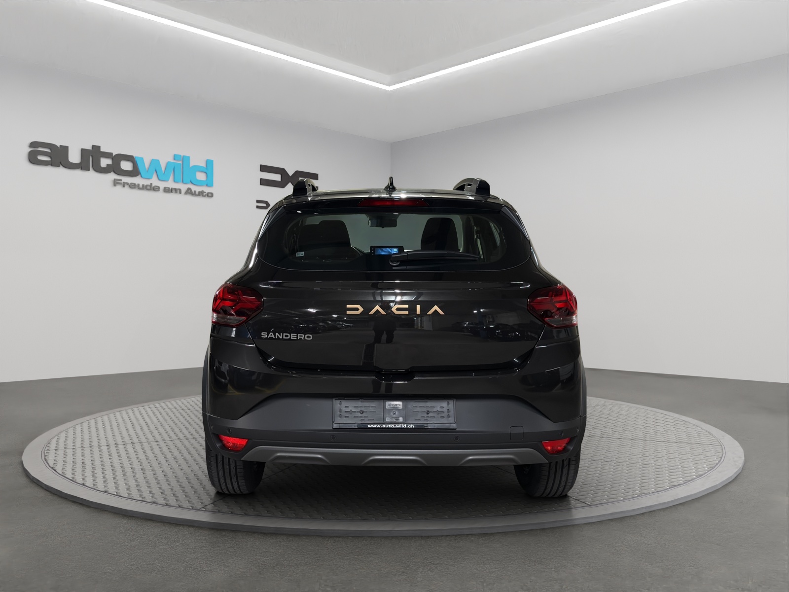 DACIA Sandero Stepway TCe 90 Extreme CVT-image-5