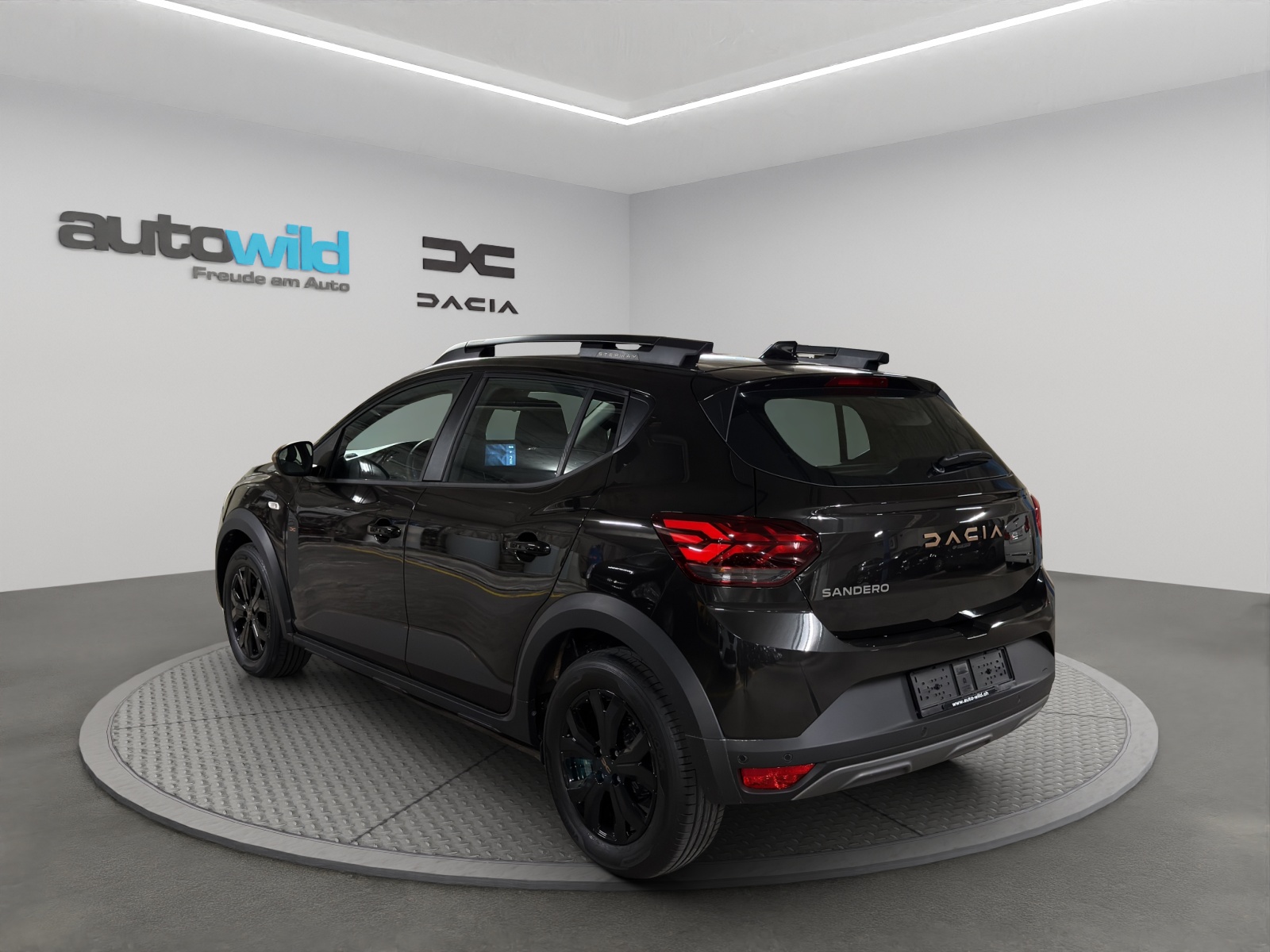DACIA Sandero Stepway TCe 90 Extreme CVT-image-1