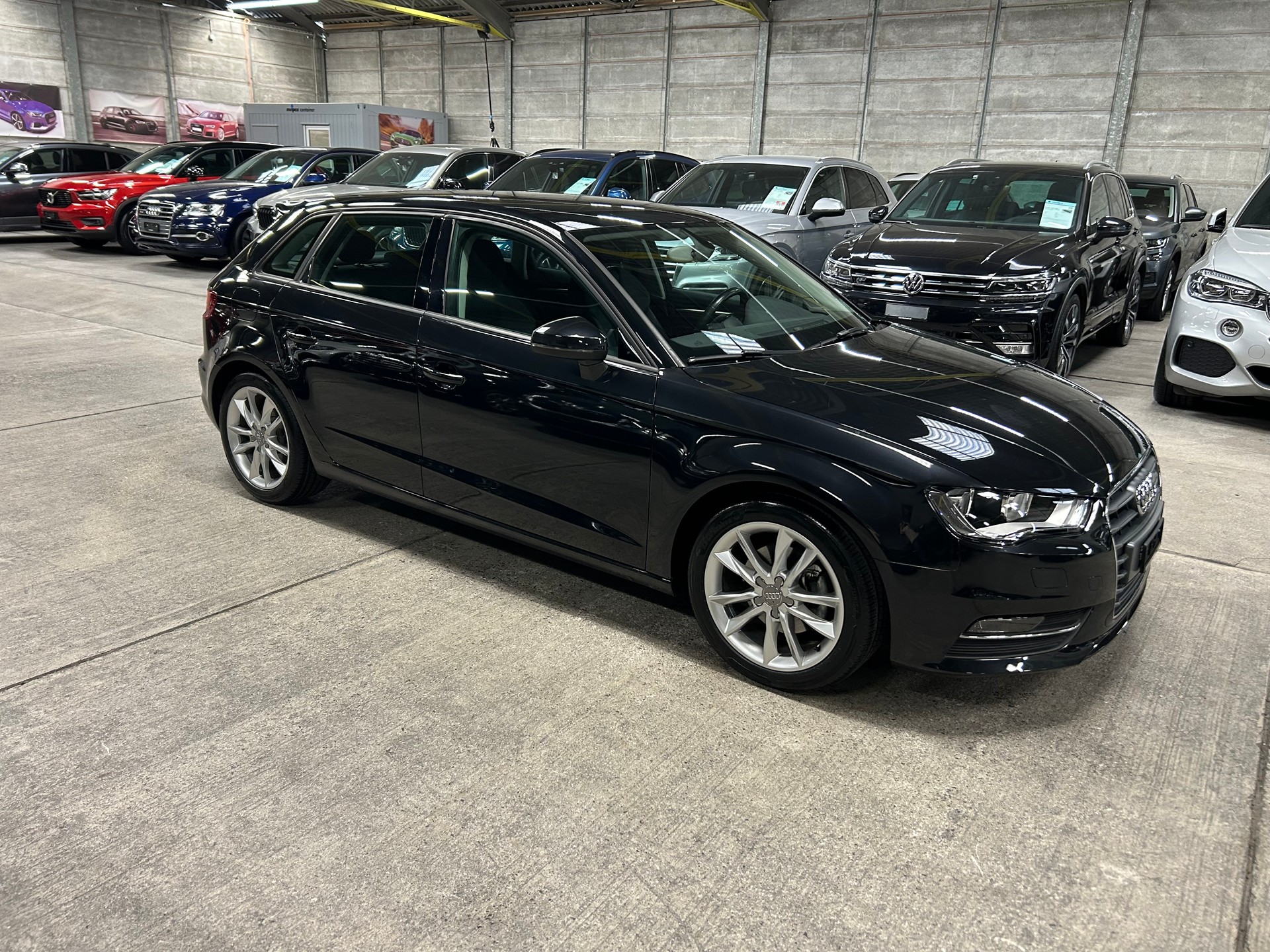 AUDI A3 Sportback 1.4 TFSI Ambition-image-1