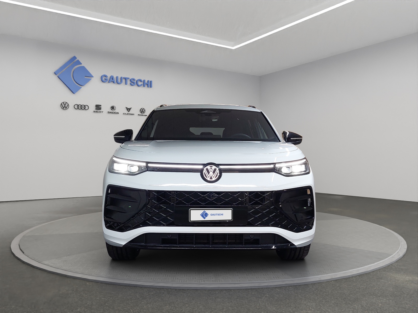 VW Tayron 2.0 TSI R-Line DSG 4Motion-image-4