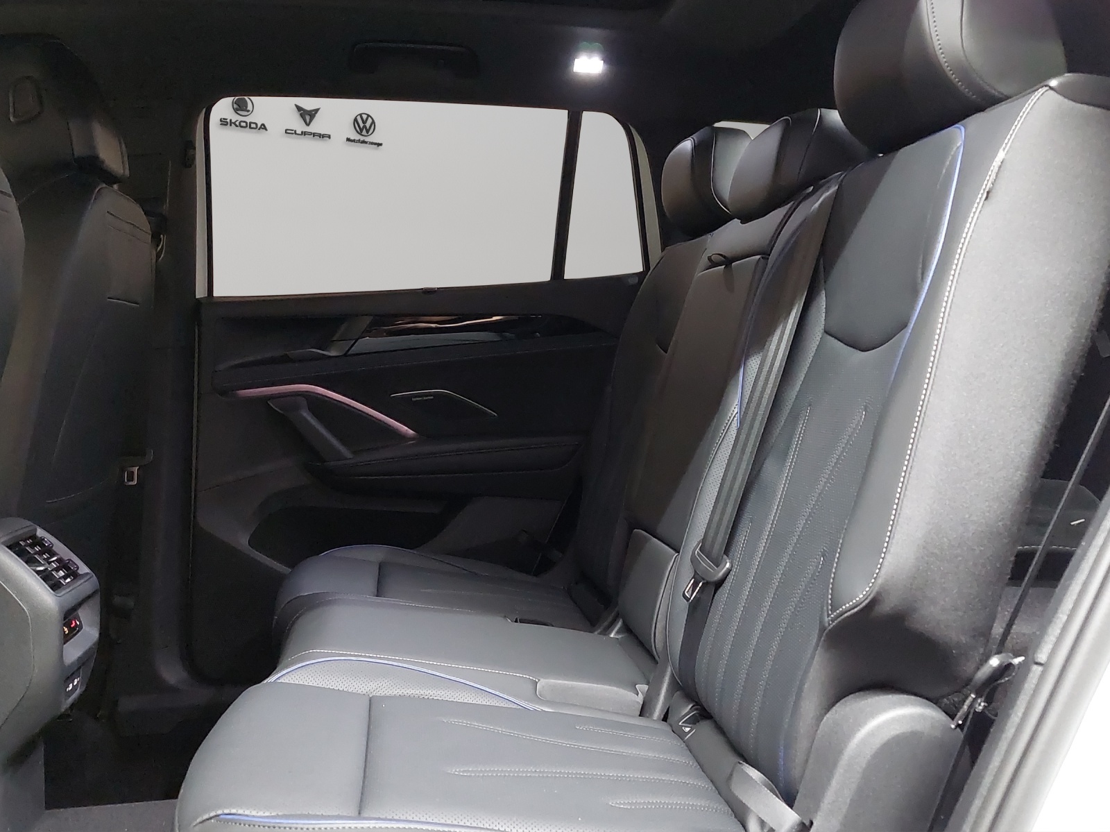 VW Tayron 2.0 TSI R-Line DSG 4Motion-image-8