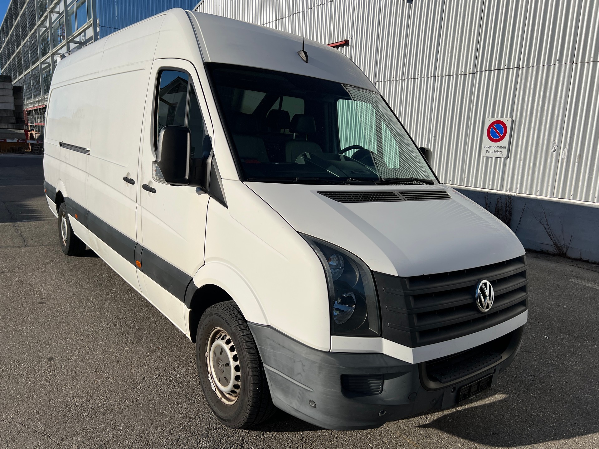 VW Crafter 35 2.0 TDI-image-1