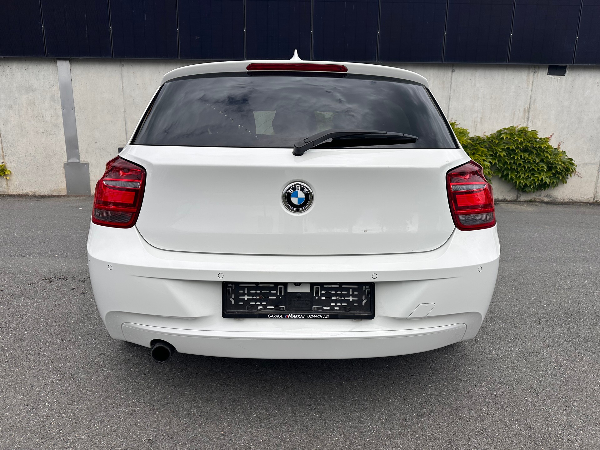 BMW 118i Steptronic Urban Line-image-2