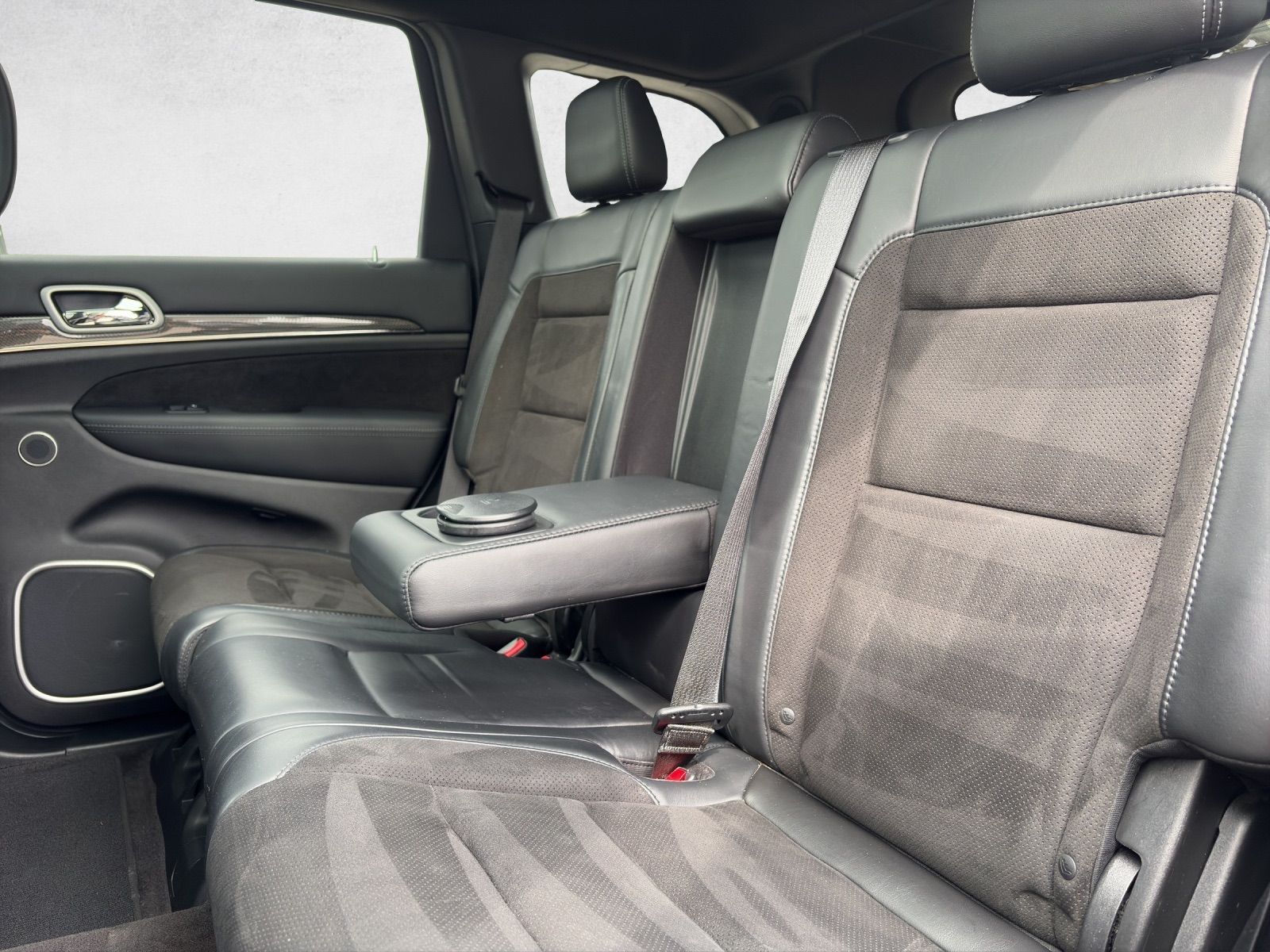 JEEP Grand Cherokee 6.2 V8 HEMI Trackhawk Automatic-image-16