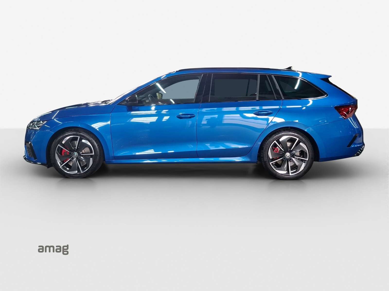SKODA Octavia Combi 2.0 TSI DSG RS-image-1