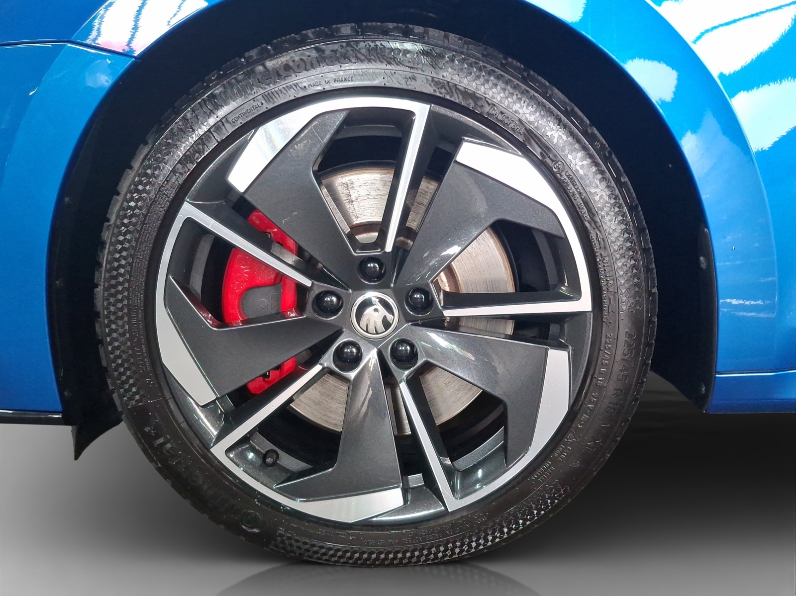SKODA Octavia Combi 2.0 TSI DSG RS-image-14