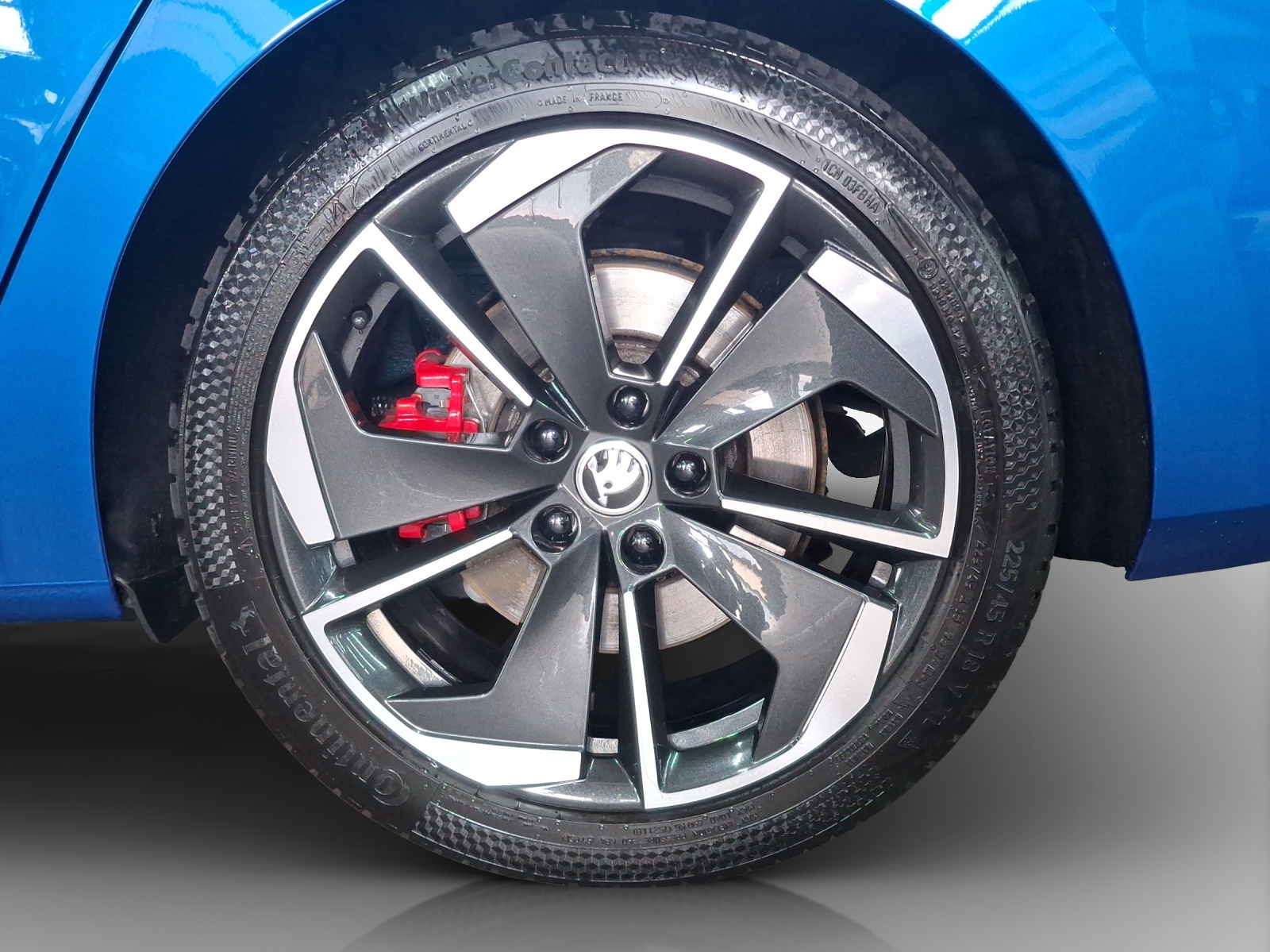 SKODA Octavia Combi 2.0 TSI DSG RS-image-13