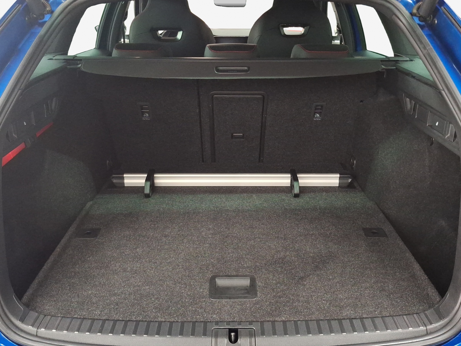 SKODA Octavia Combi 2.0 TSI DSG RS-image-12