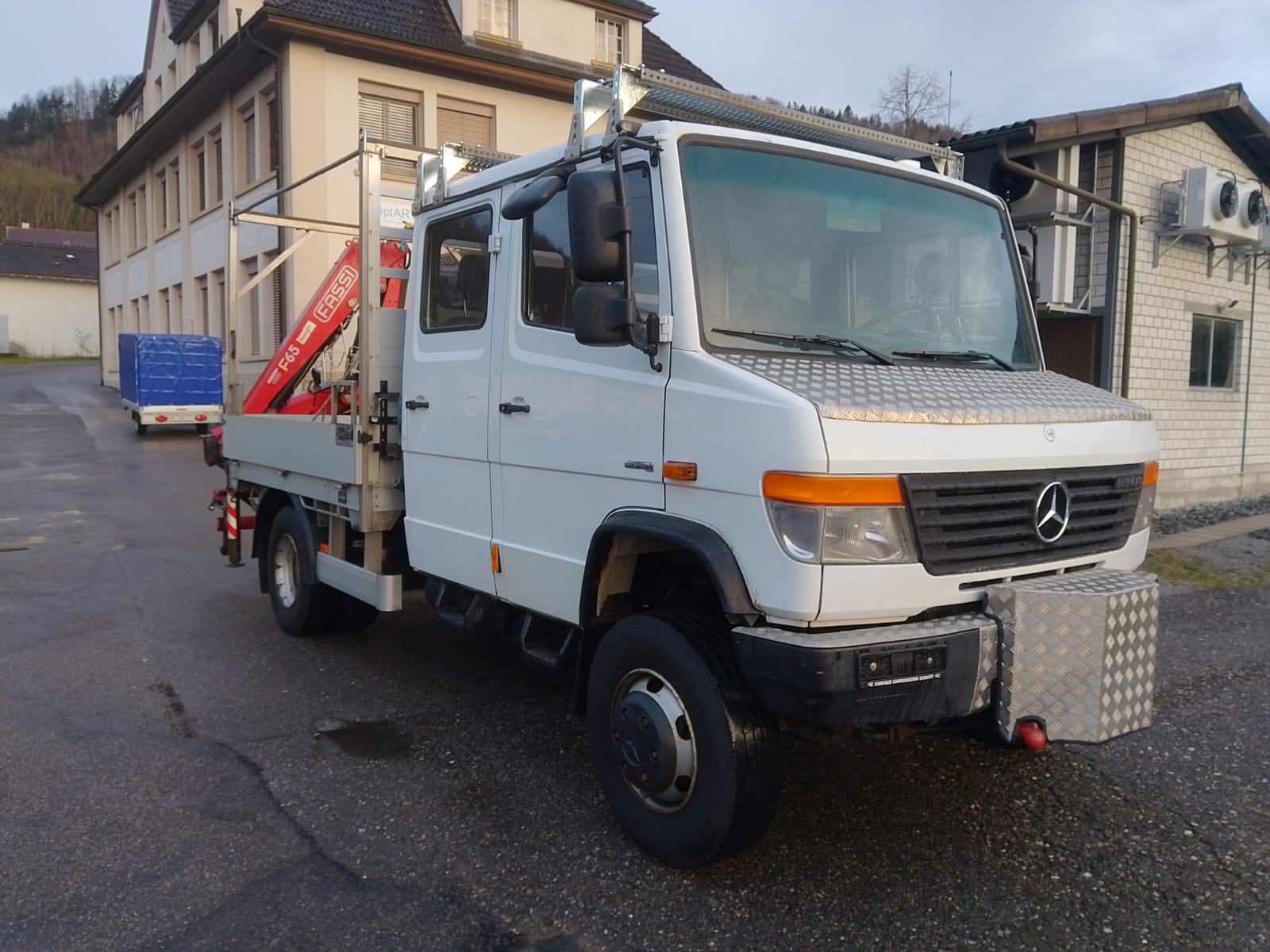 MERCEDES-BENZ Vario 818DA