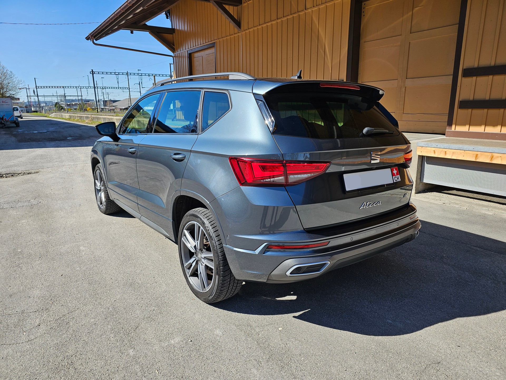 SEAT Ateca 1.5 TSI EVO DSG FR-image-1
