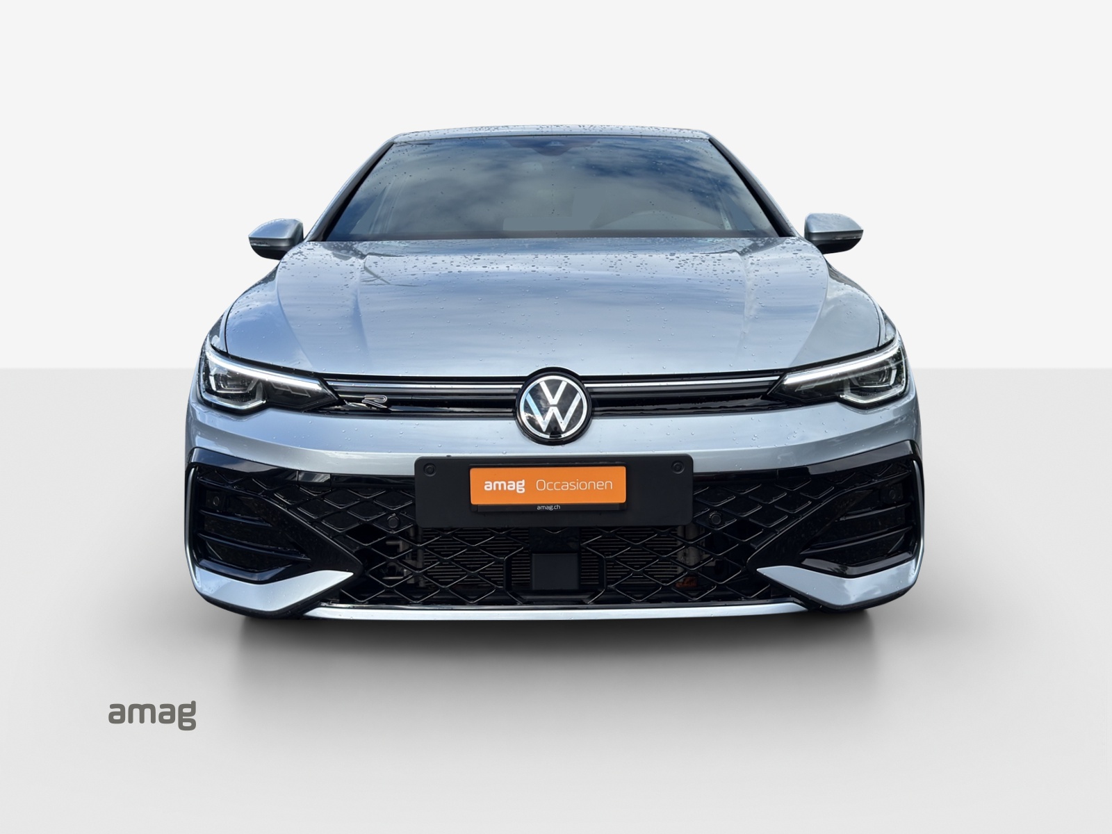 VW Golf 1.5 e TSI mHEV R-Line DSG-image-6