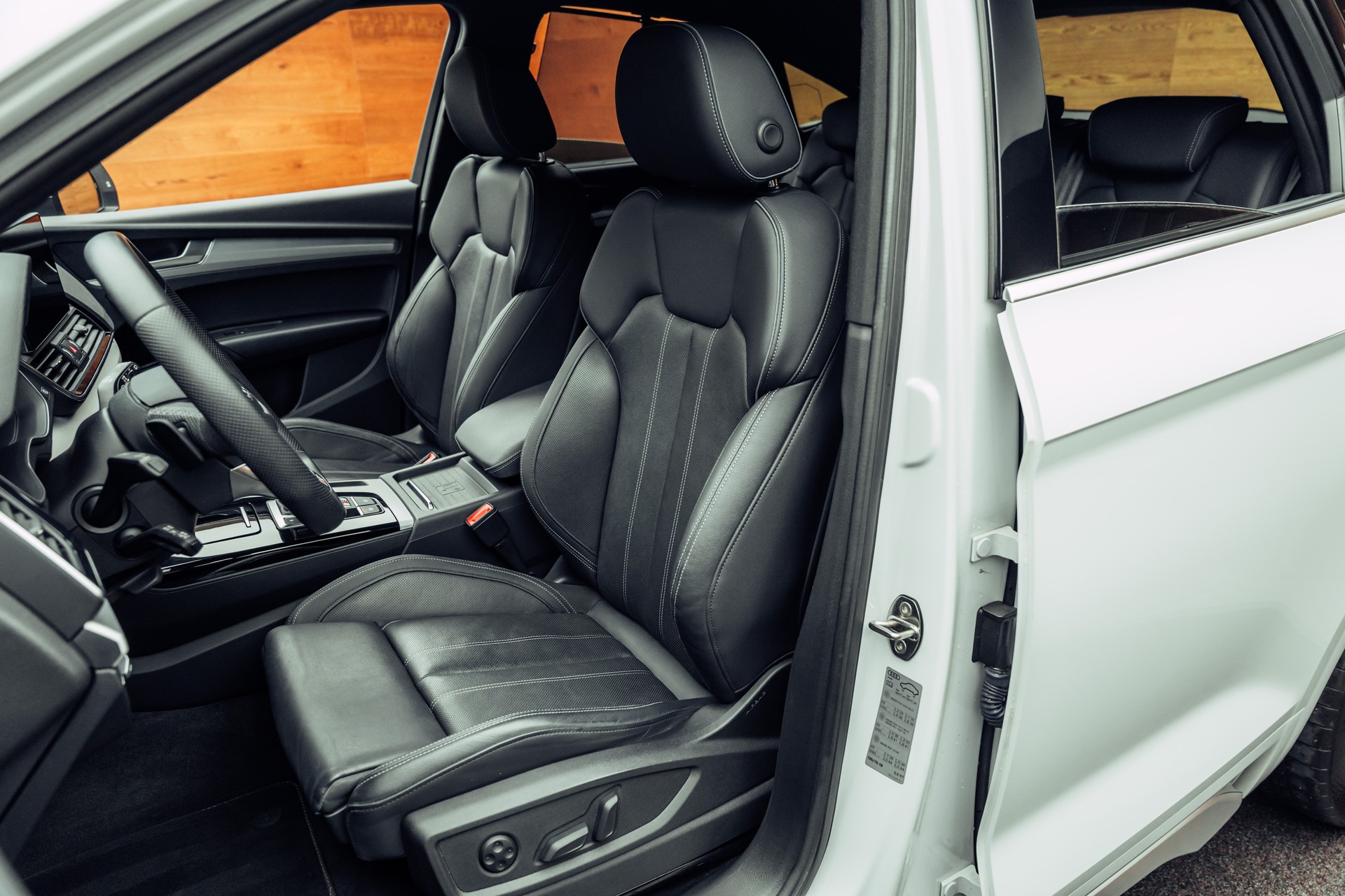 AUDI SQ5 Sportback TDI quattro tiptronic-image-5