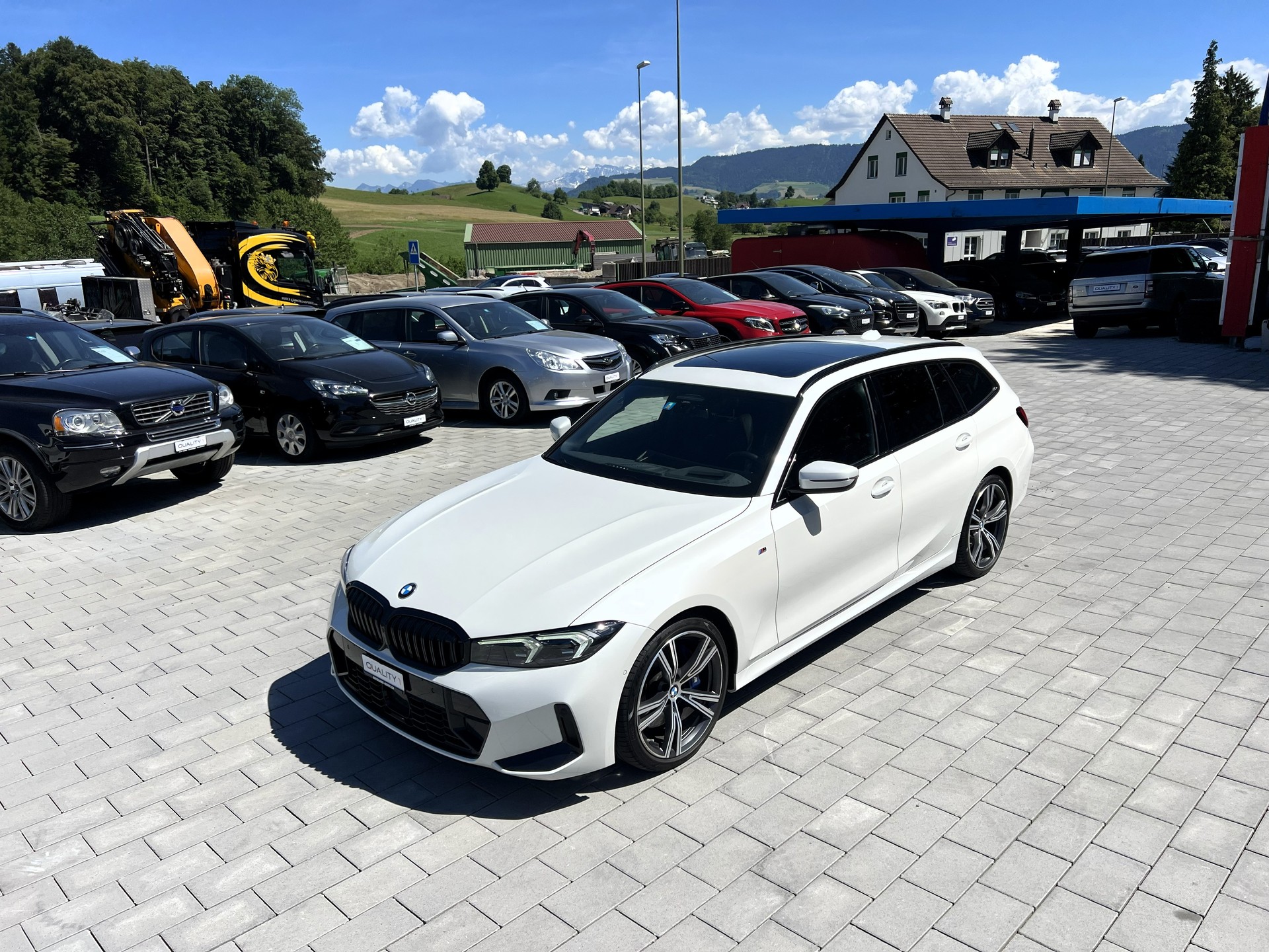 BMW 330i Touring xDrive Steptronic M Sport Pro-image-10