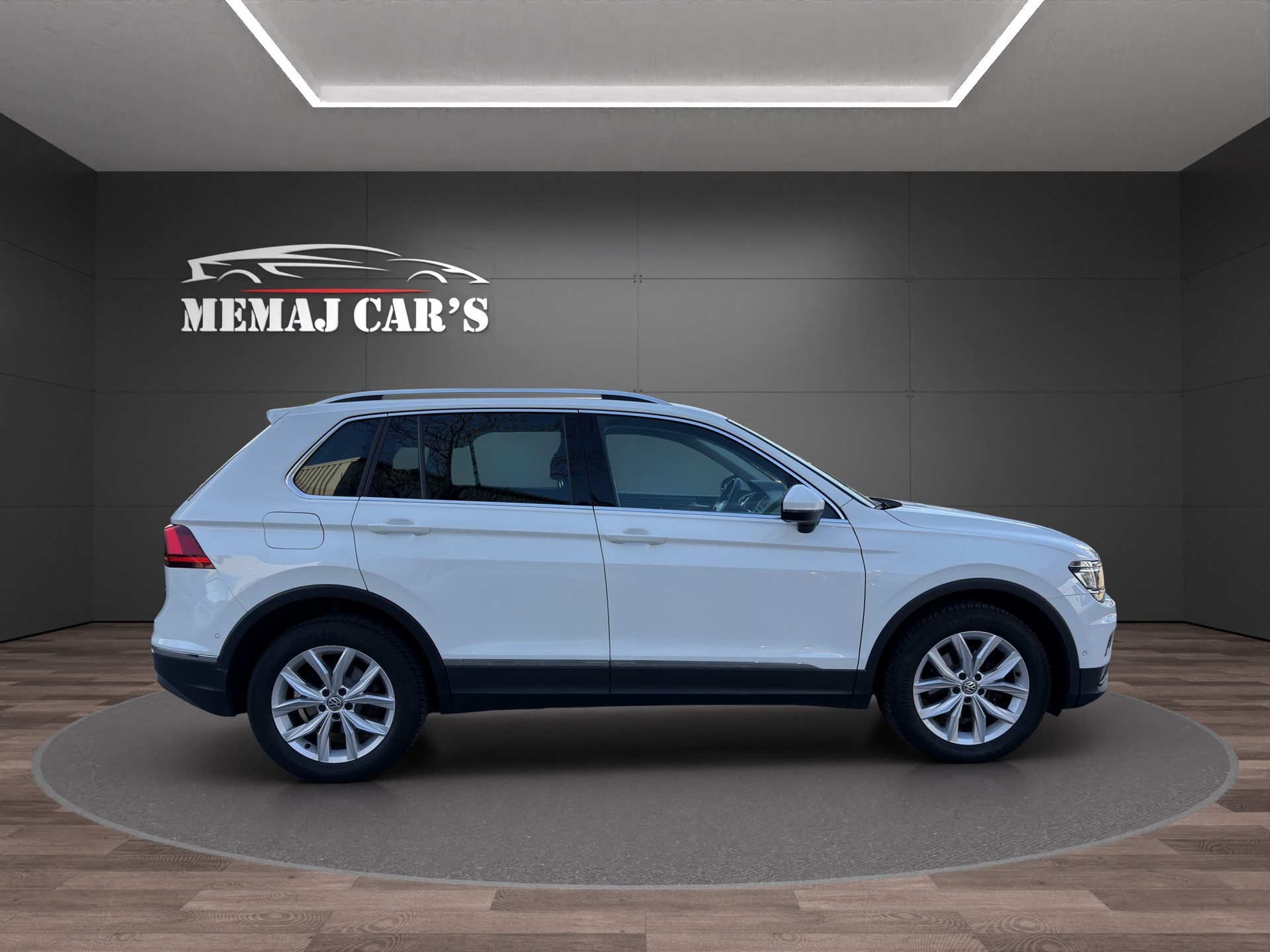 VW Tiguan 2.0 TDI SCR Highline4Motion DSG-image-4