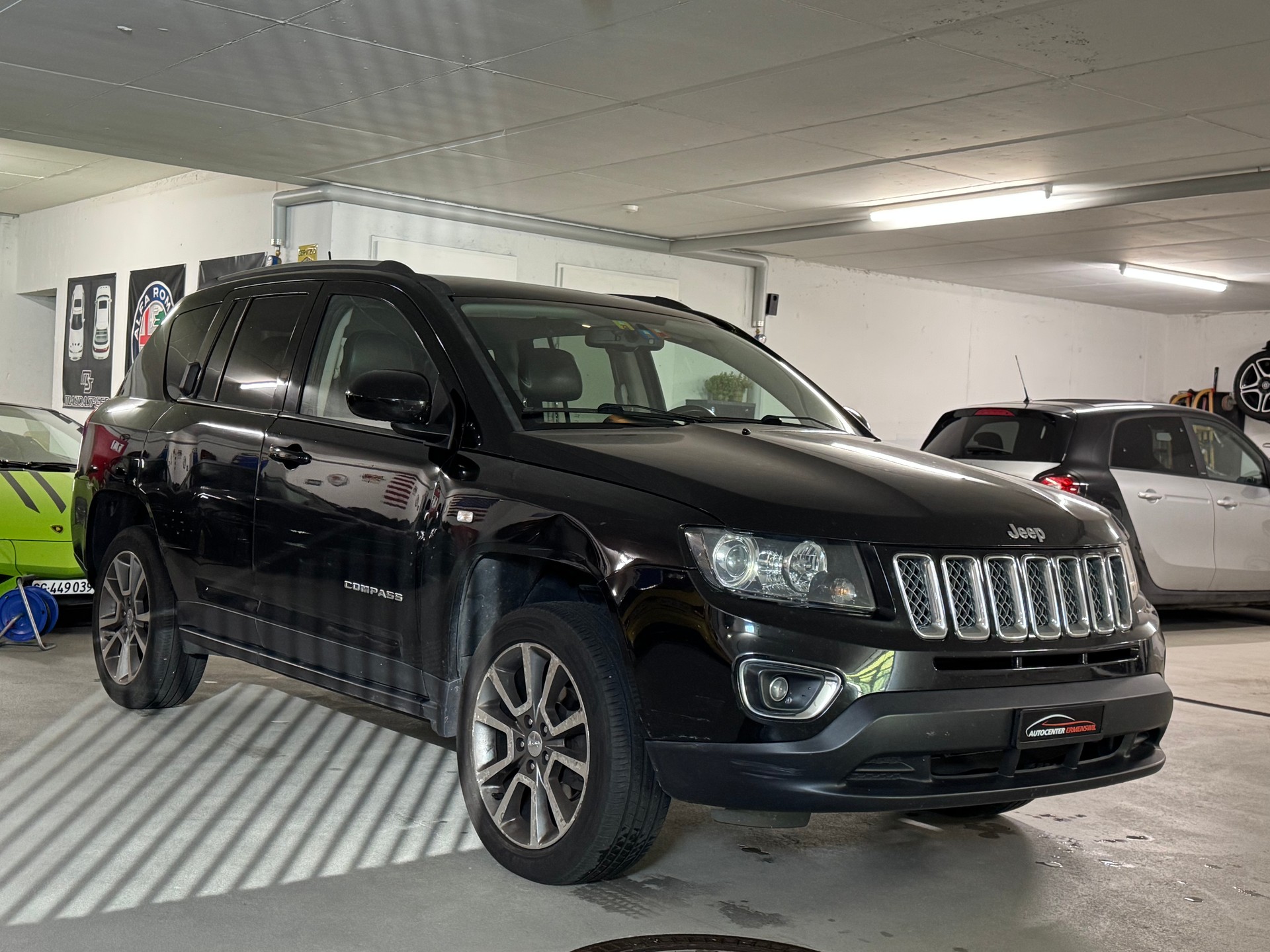 JEEP Compass 2.2 CRD Limited-image-2