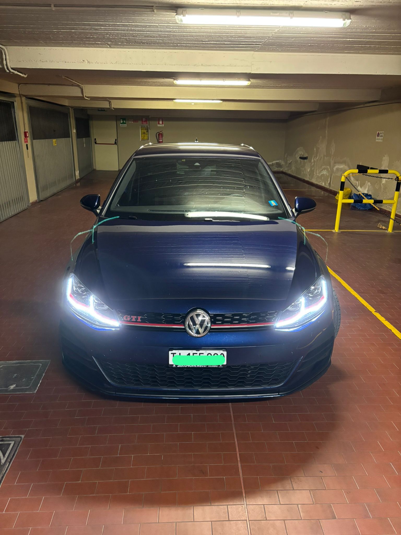 VW 2.0 TSI GTI Performance DSG-image-2