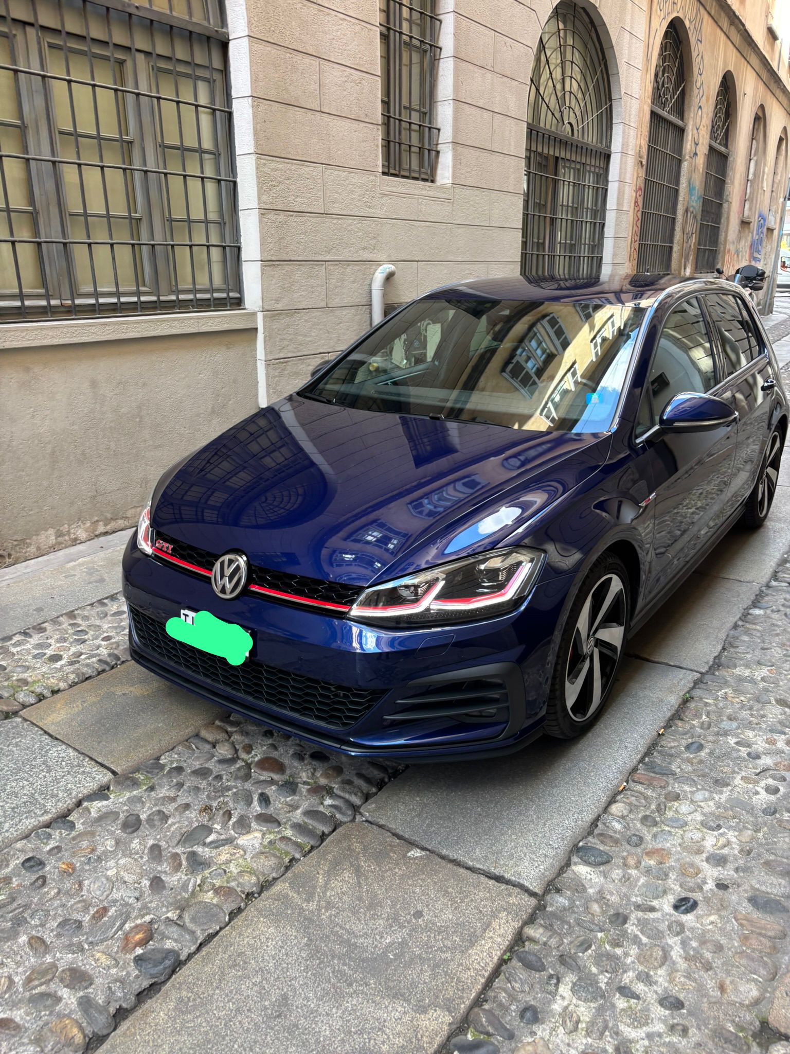 VW 2.0 TSI GTI Performance DSG-image-4