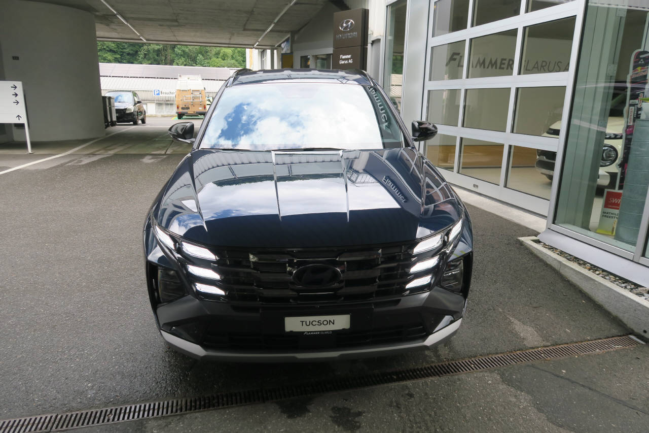 HYUNDAI Tucson 1.6 T-GDi HEV Origo Black Line 4x4-image-0