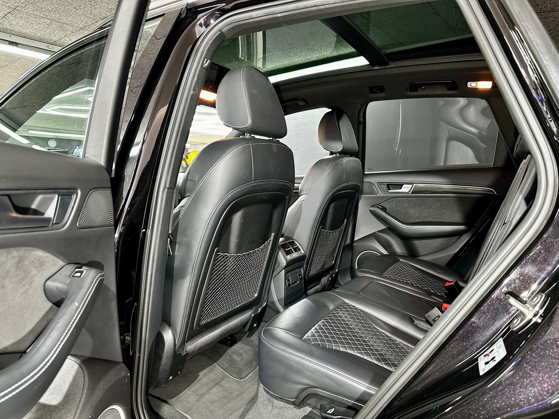 AUDI SQ5 3.0 TDI plus quattro tiptronic-image-27
