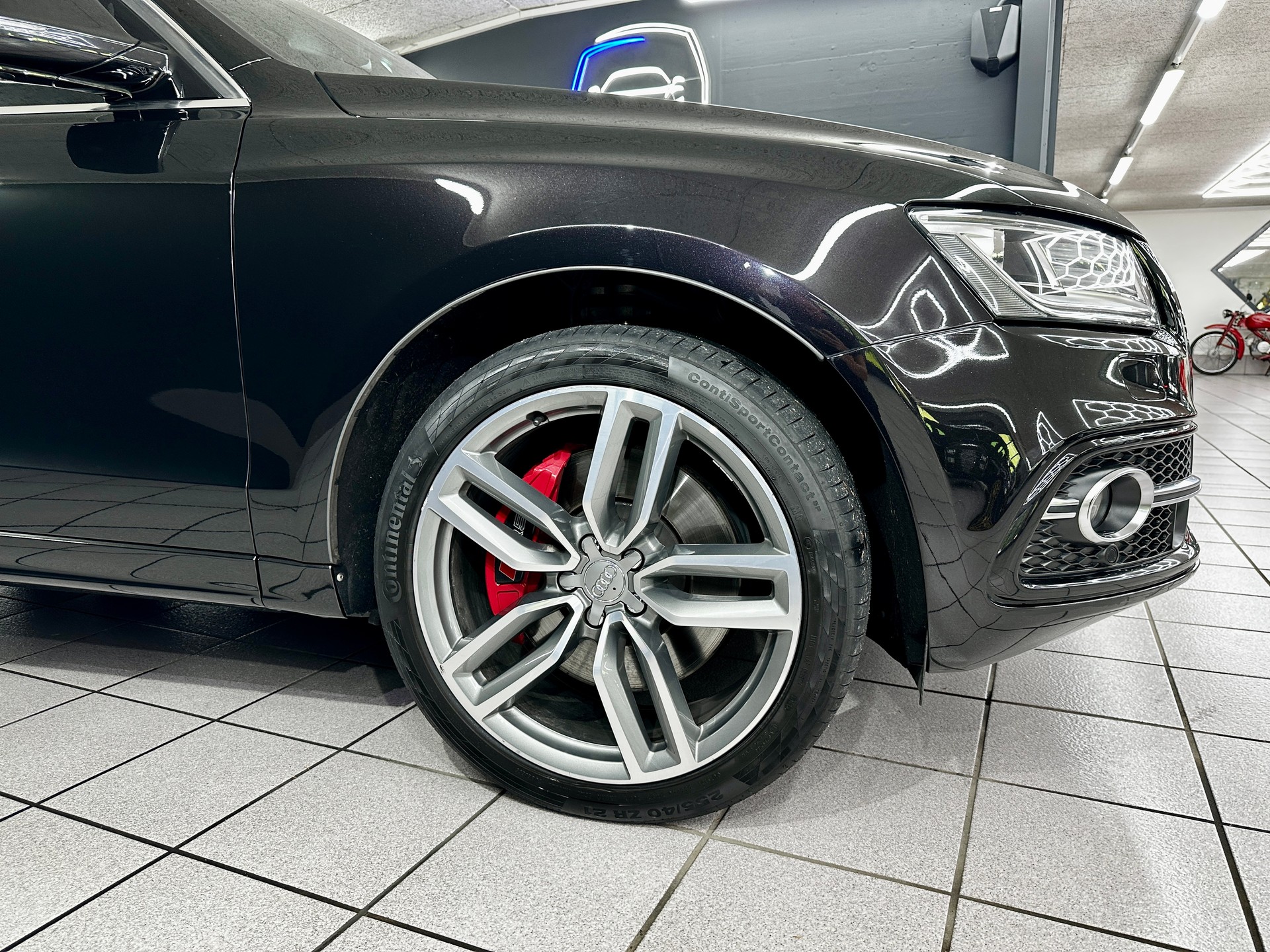 AUDI SQ5 3.0 TDI plus quattro tiptronic-image-10