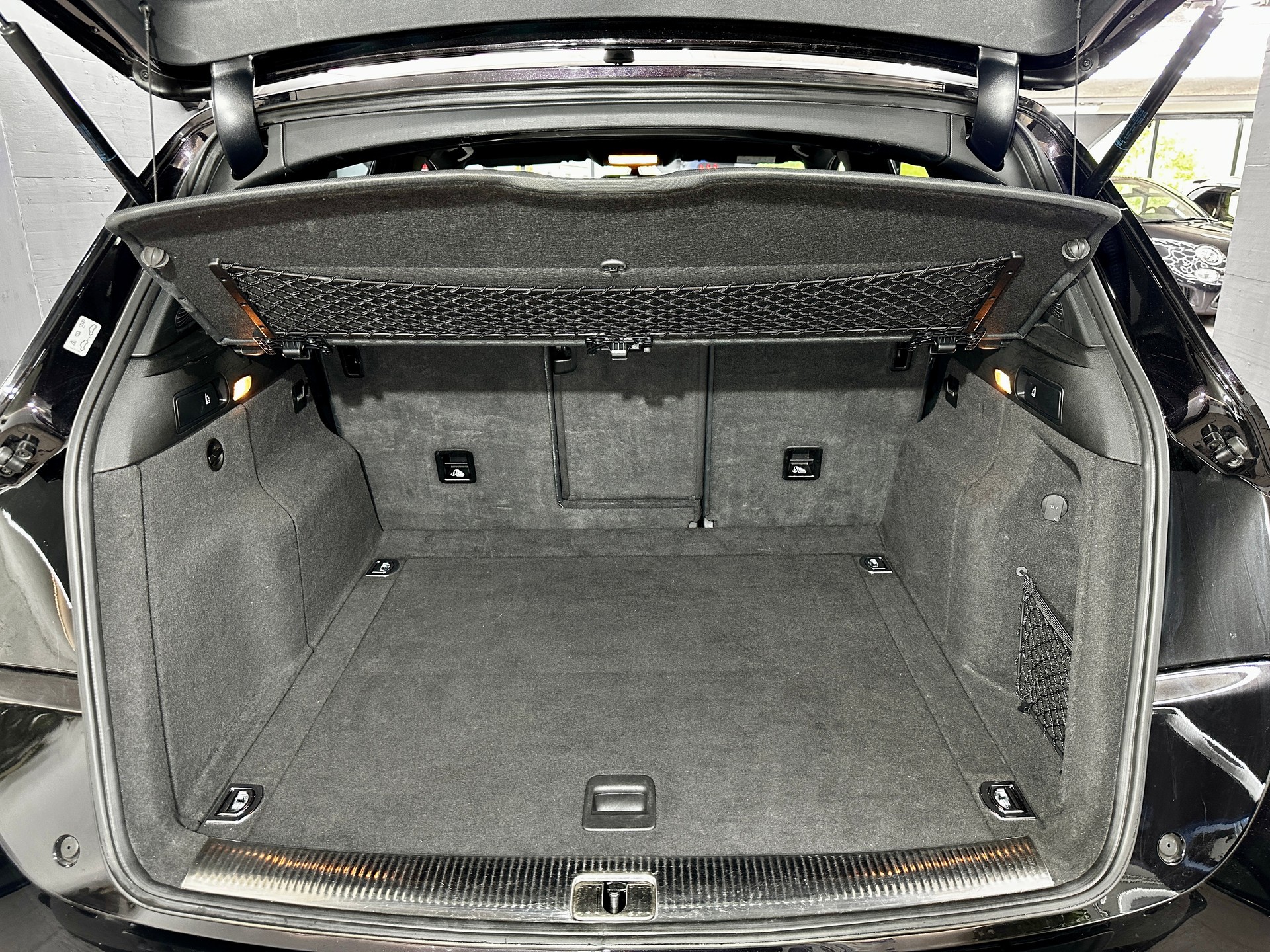AUDI SQ5 3.0 TDI plus quattro tiptronic-image-30