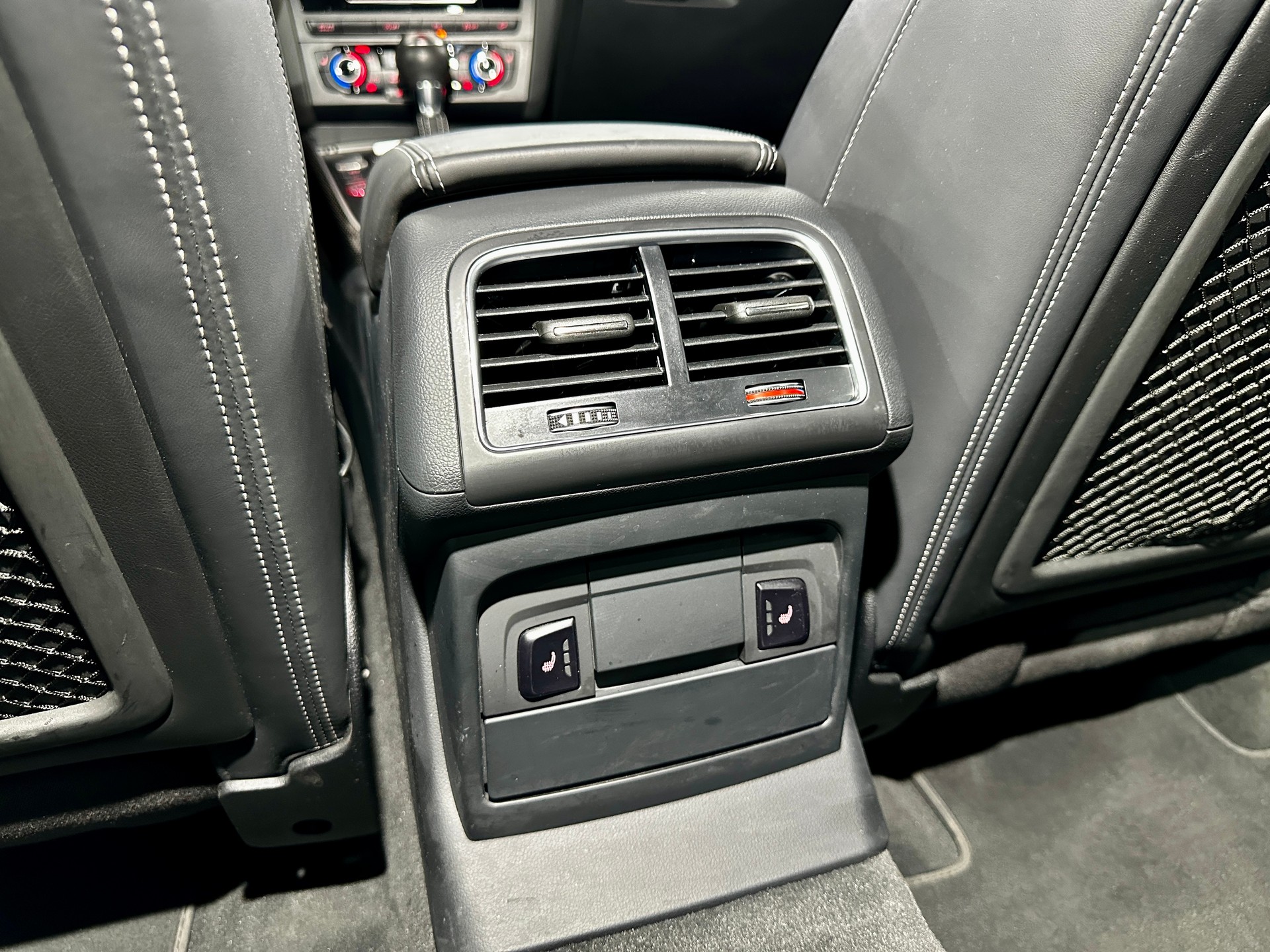 AUDI SQ5 3.0 TDI plus quattro tiptronic-image-29