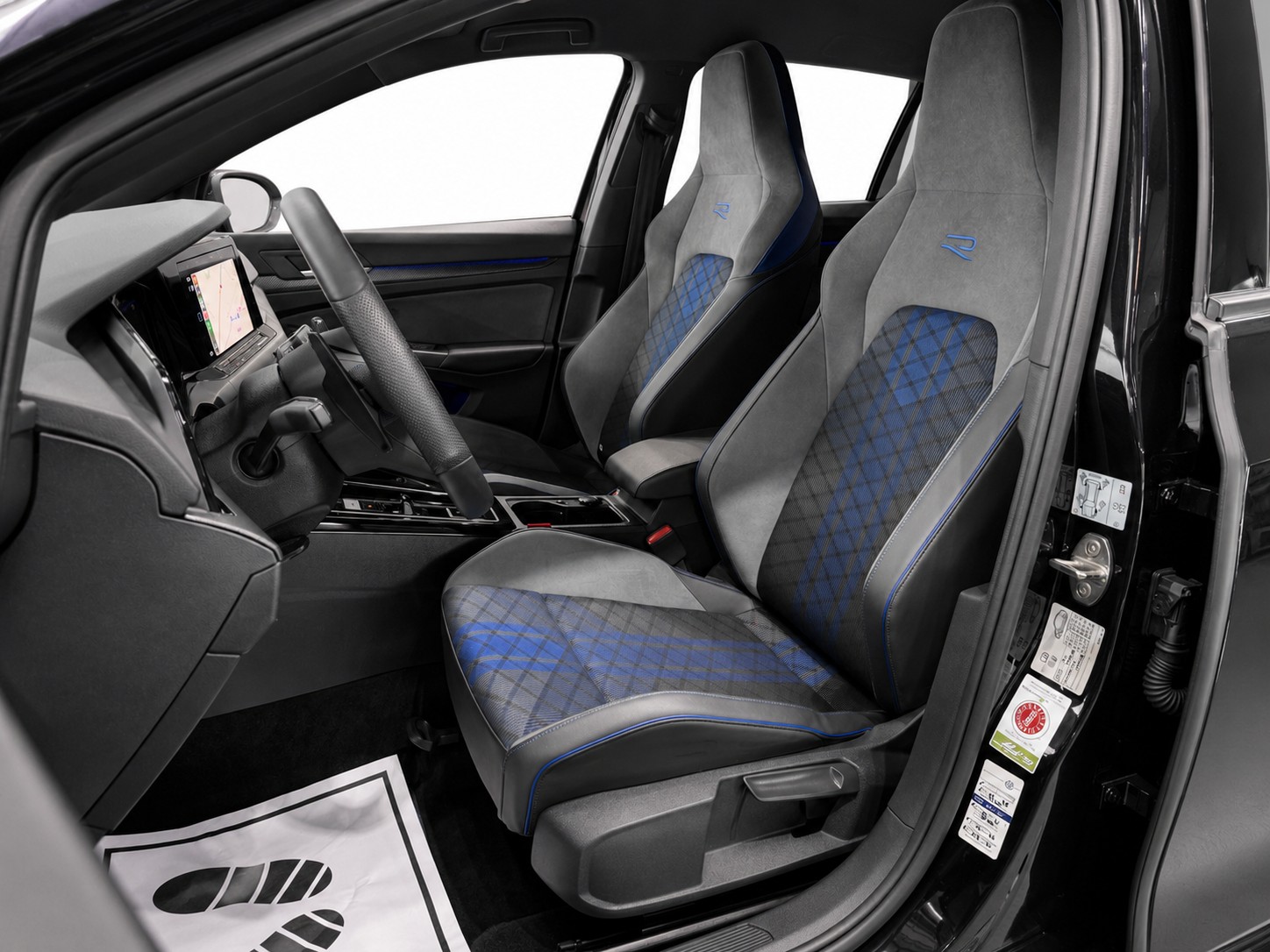 VW Golf 2.0 TSI R DSG 4Motion * Black Style * IQ-light *-image-10