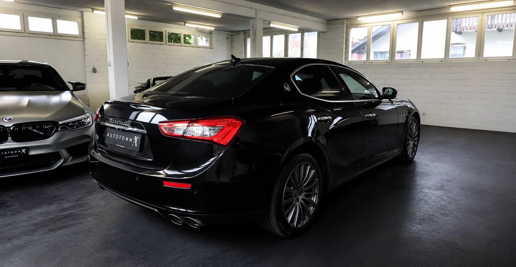 MASERATI Ghibli 3.0 V6-image-1