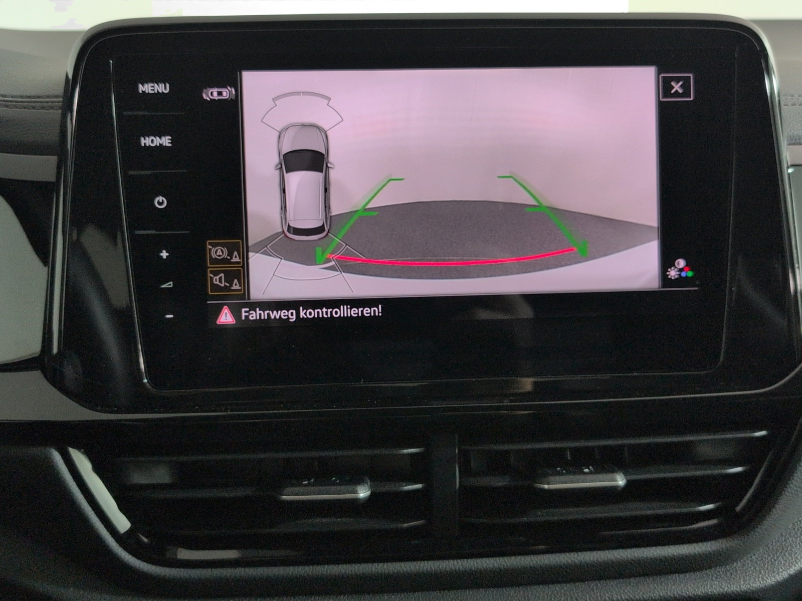 VW T-Roc 2.0 TSI R-Line DSG 4Motion-image-12