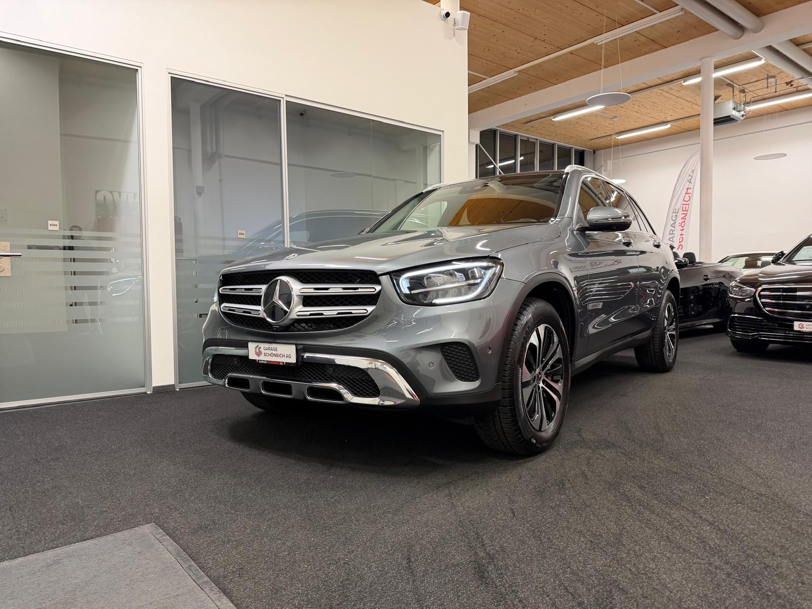 MERCEDES-BENZ GLC 300 e 4m-image-0