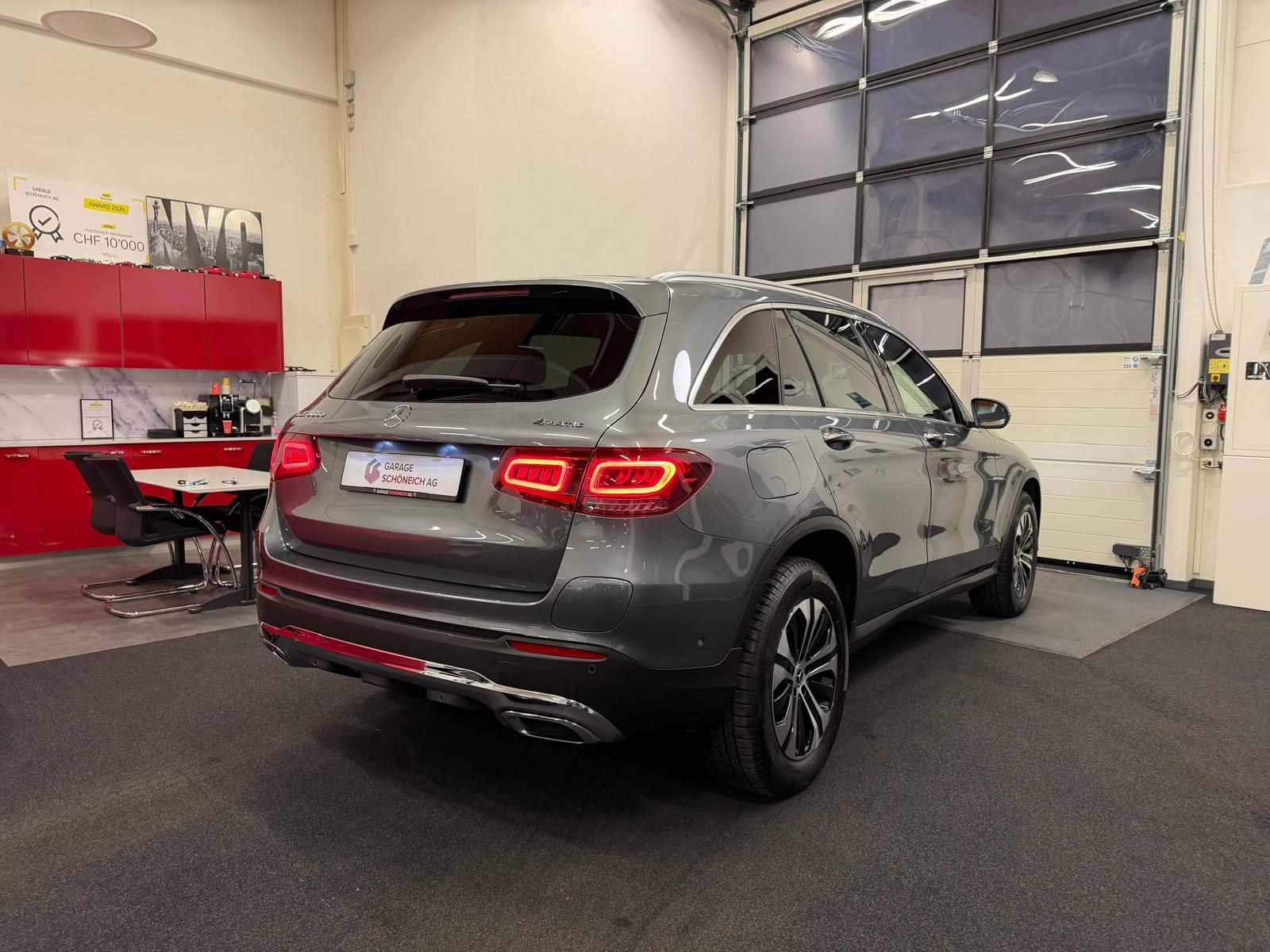 MERCEDES-BENZ GLC 300 e 4m-image-4