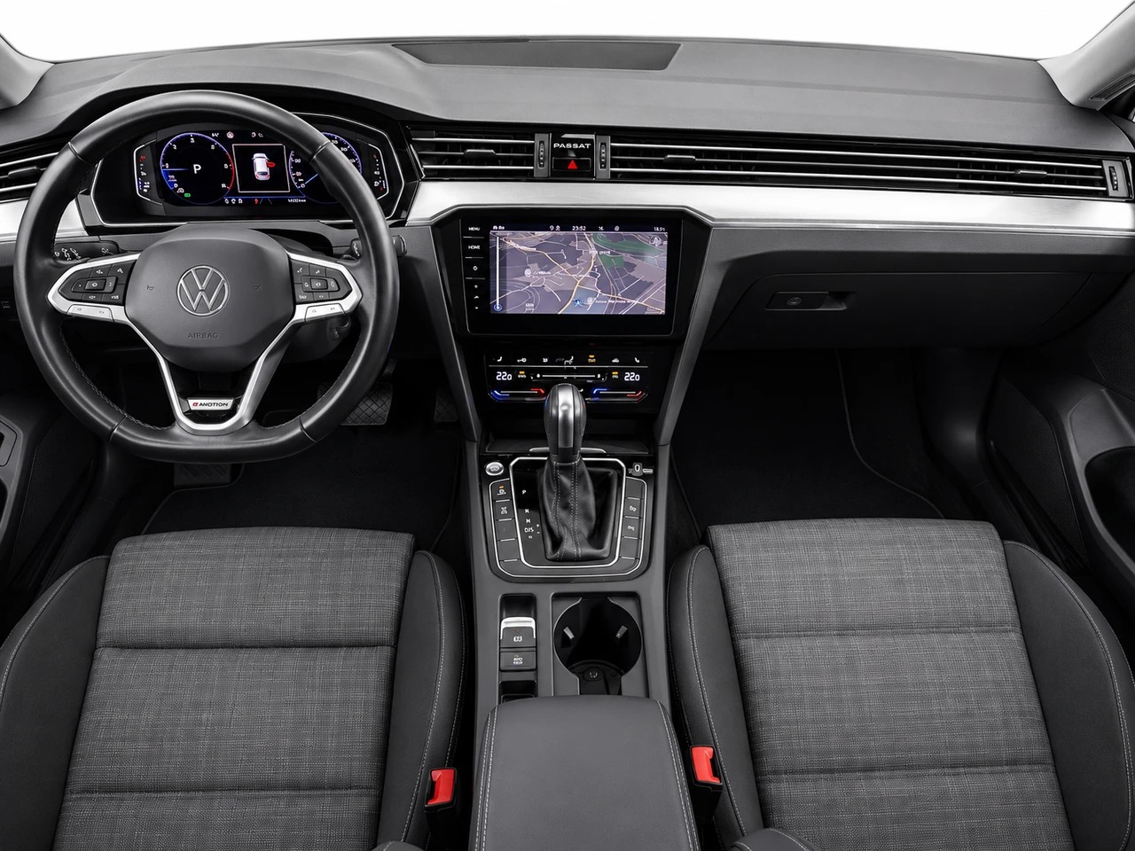 VW Passat Variant 2.0 TDI 200 Business DSG 4m CH FAHRZEUG-image-11