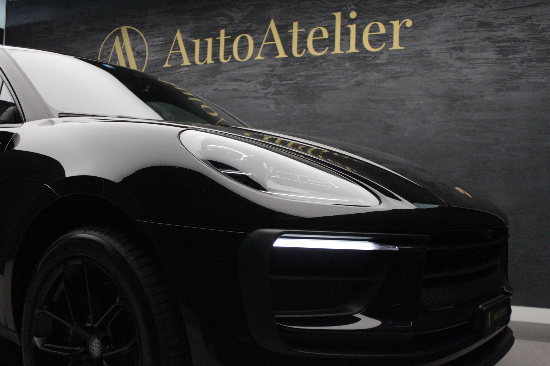 PORSCHE Macan PDK-image-5