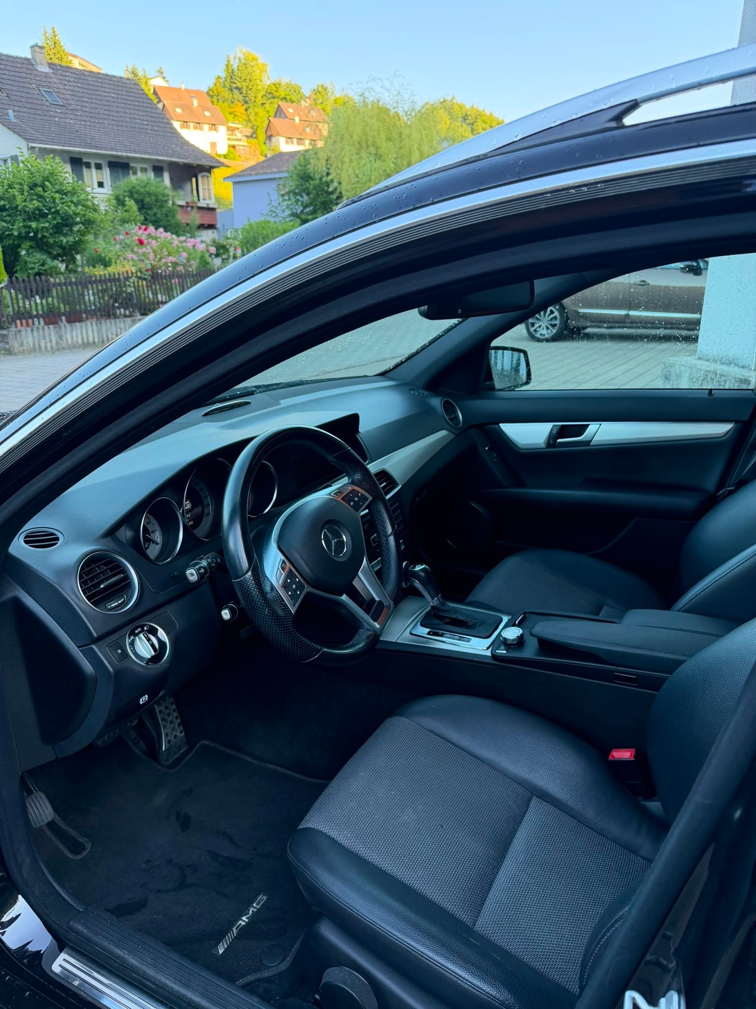 MERCEDES-BENZ C 220 CDI Avantgarde 4Matic 7G-Tronic-image-10
