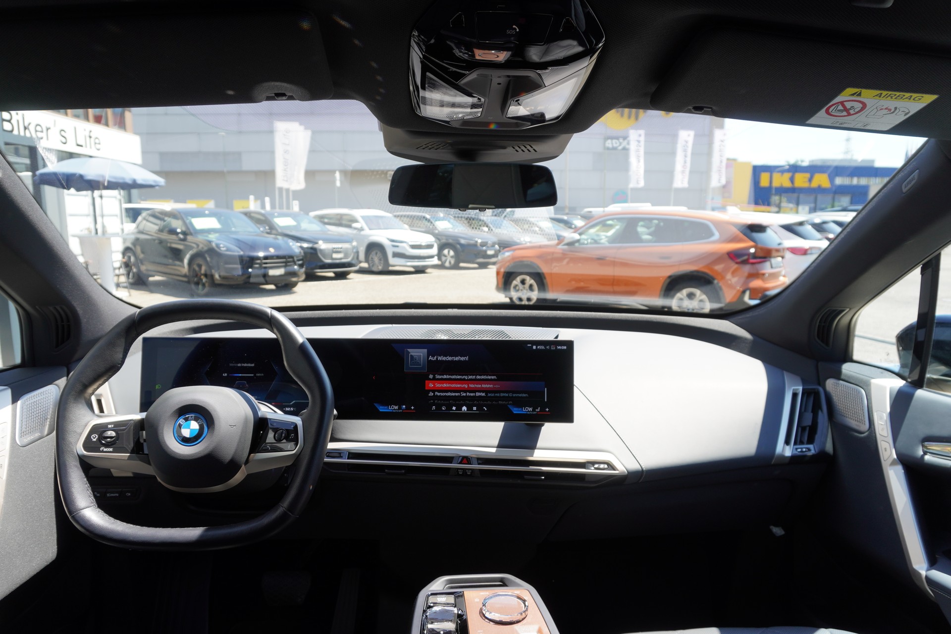 BMW iX M60-image-18