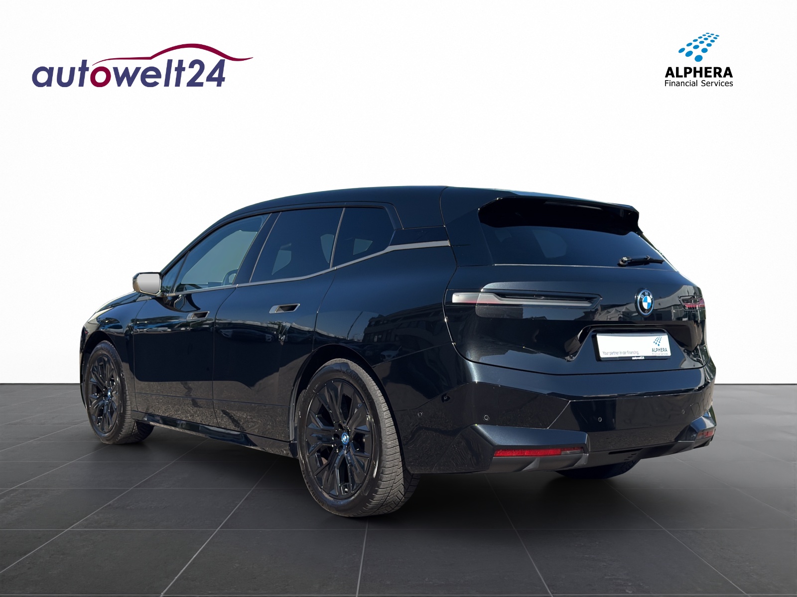 BMW iX M60-image-6