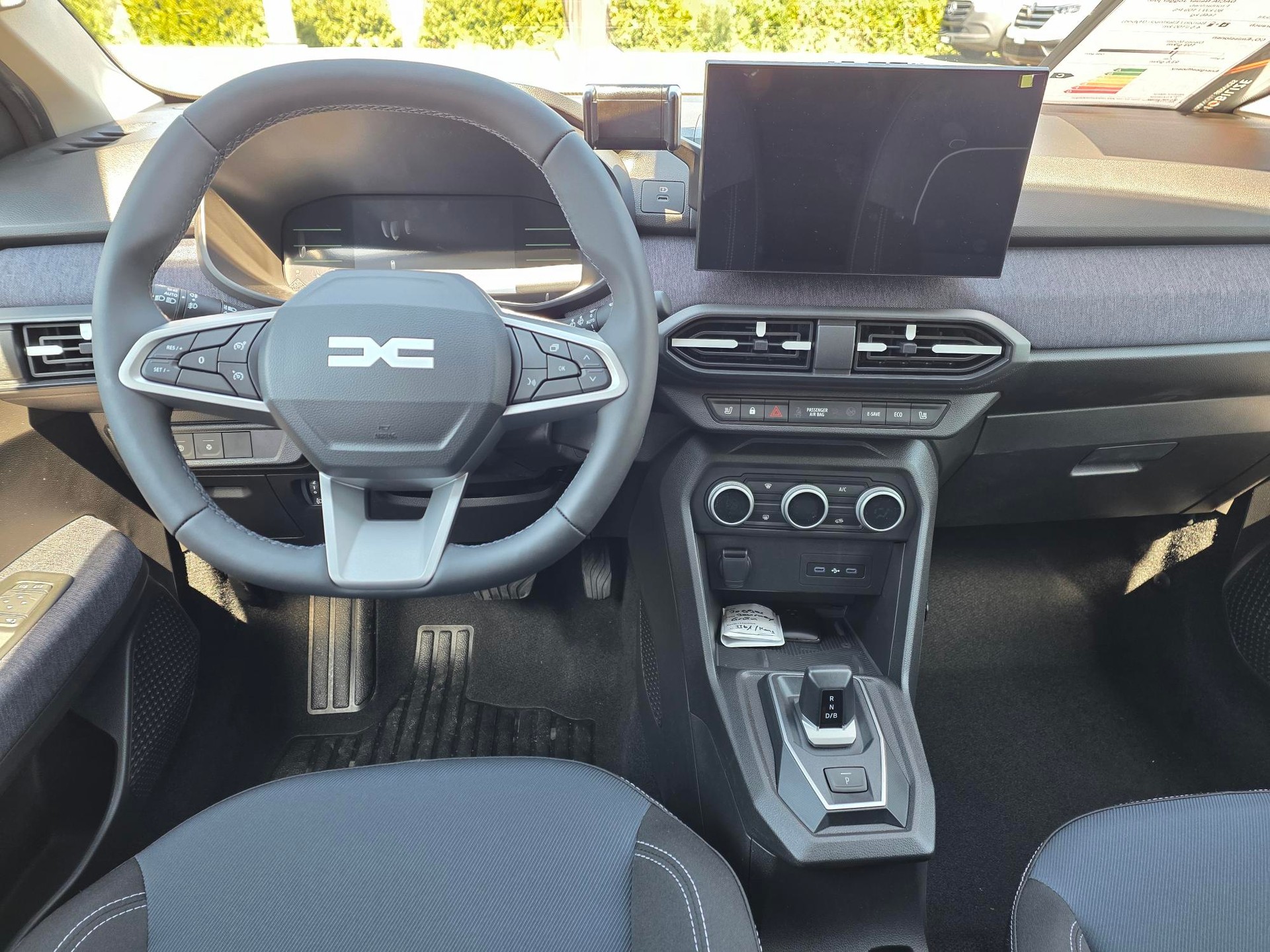 DACIA Jogger 1.8 Hybrid Journey-image-7