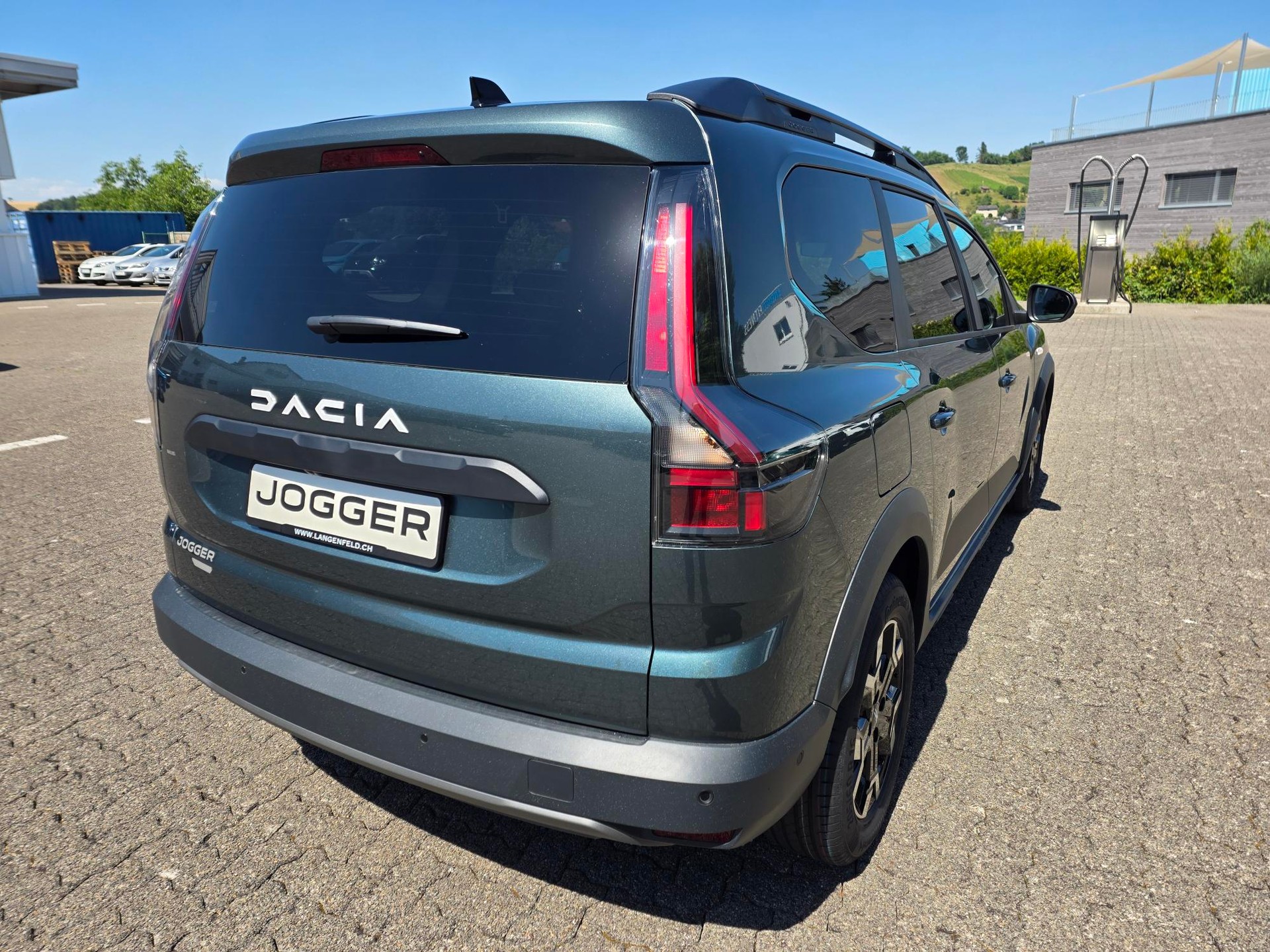 DACIA Jogger 1.8 Hybrid Journey-image-3