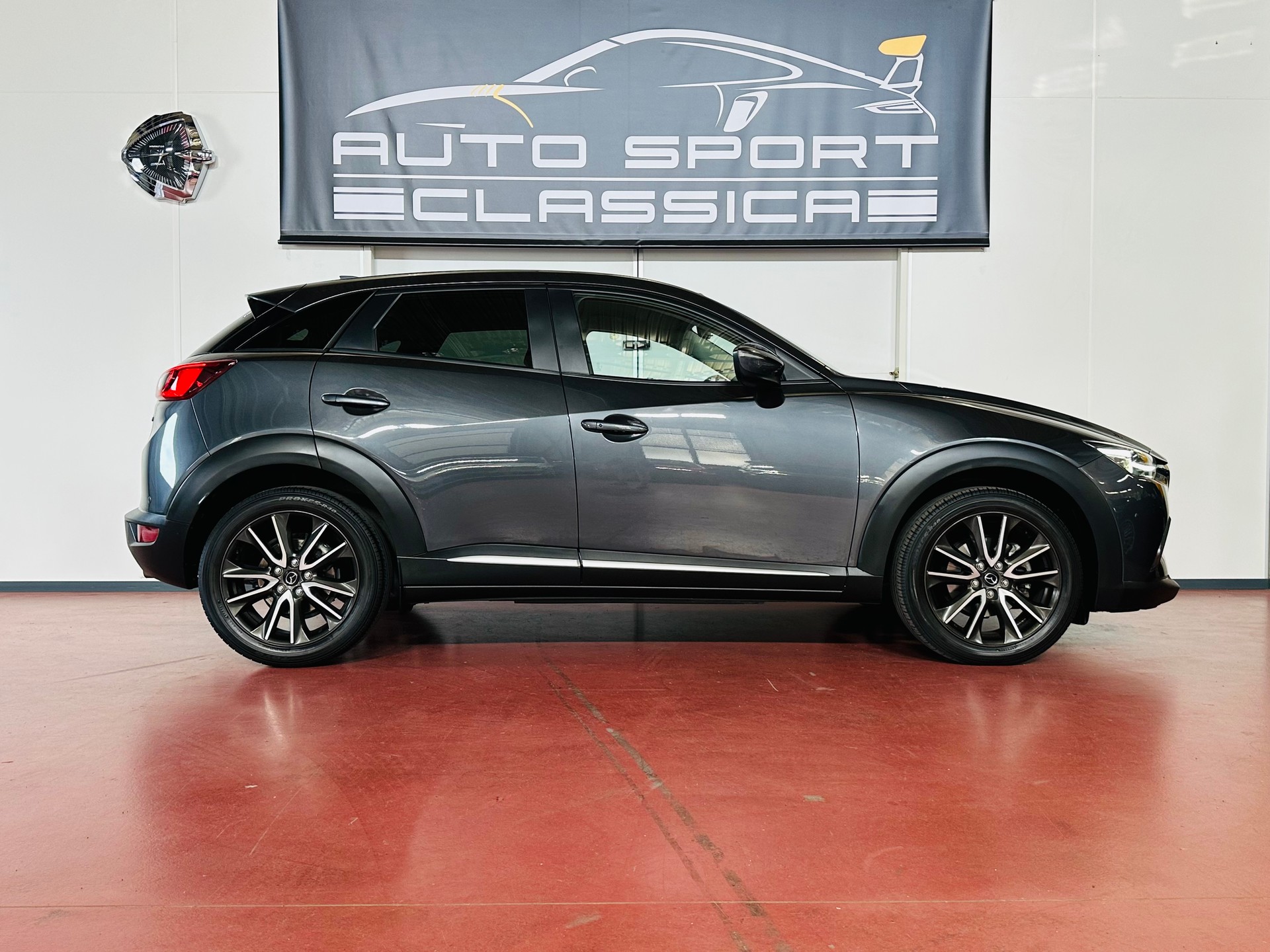 MAZDA CX-3 2.0 Revolution FWD Skyactiv Drive-image-2