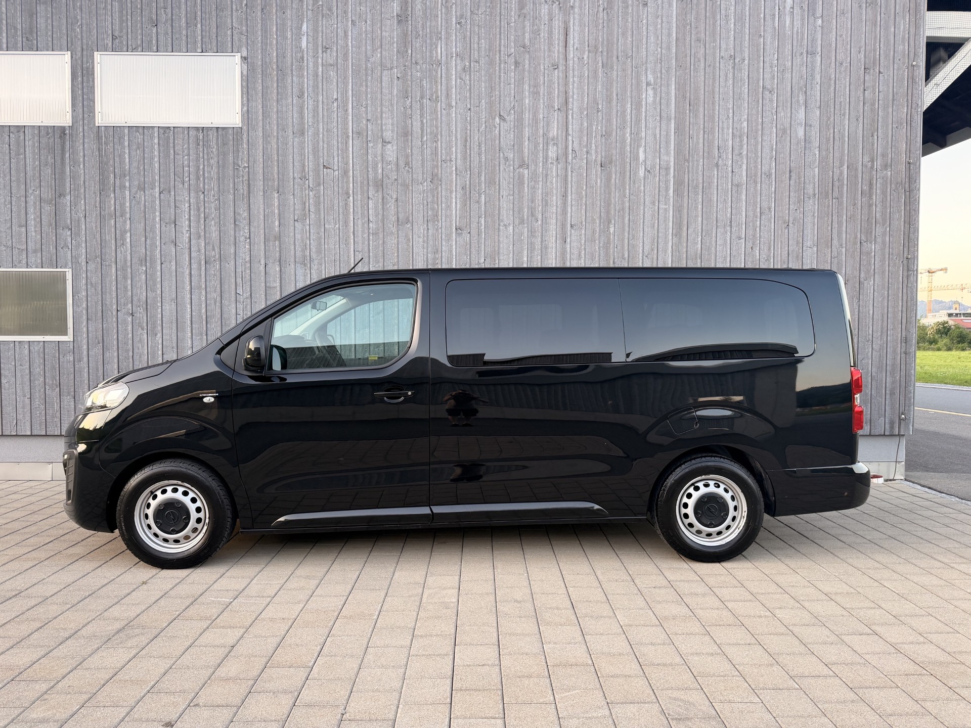 OPEL Vivaro Combi 1.5 CDTI (Langversion) 9 Plätzer-image-7