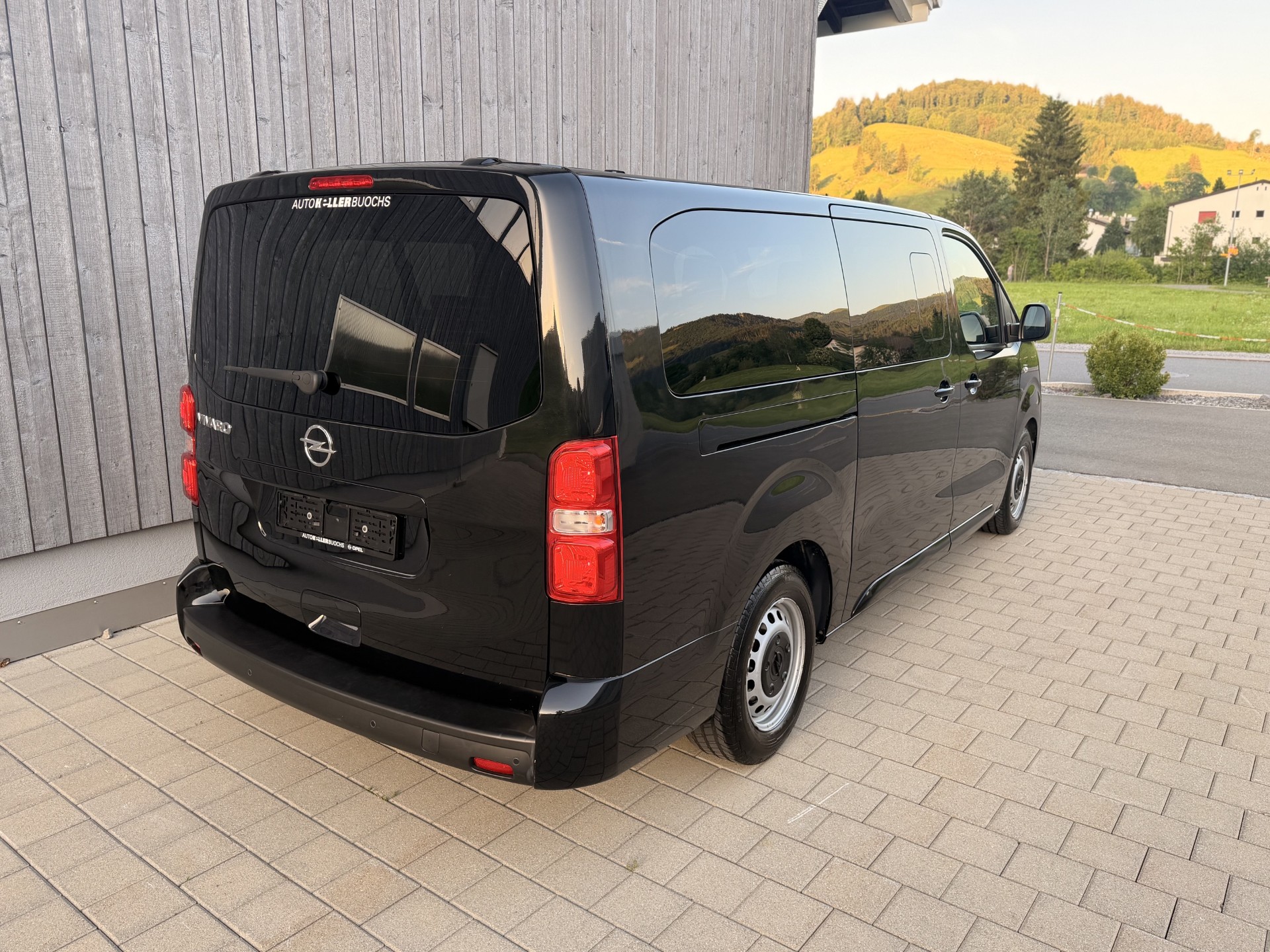 OPEL Vivaro Combi 1.5 CDTI (Langversion) 9 Plätzer-image-4