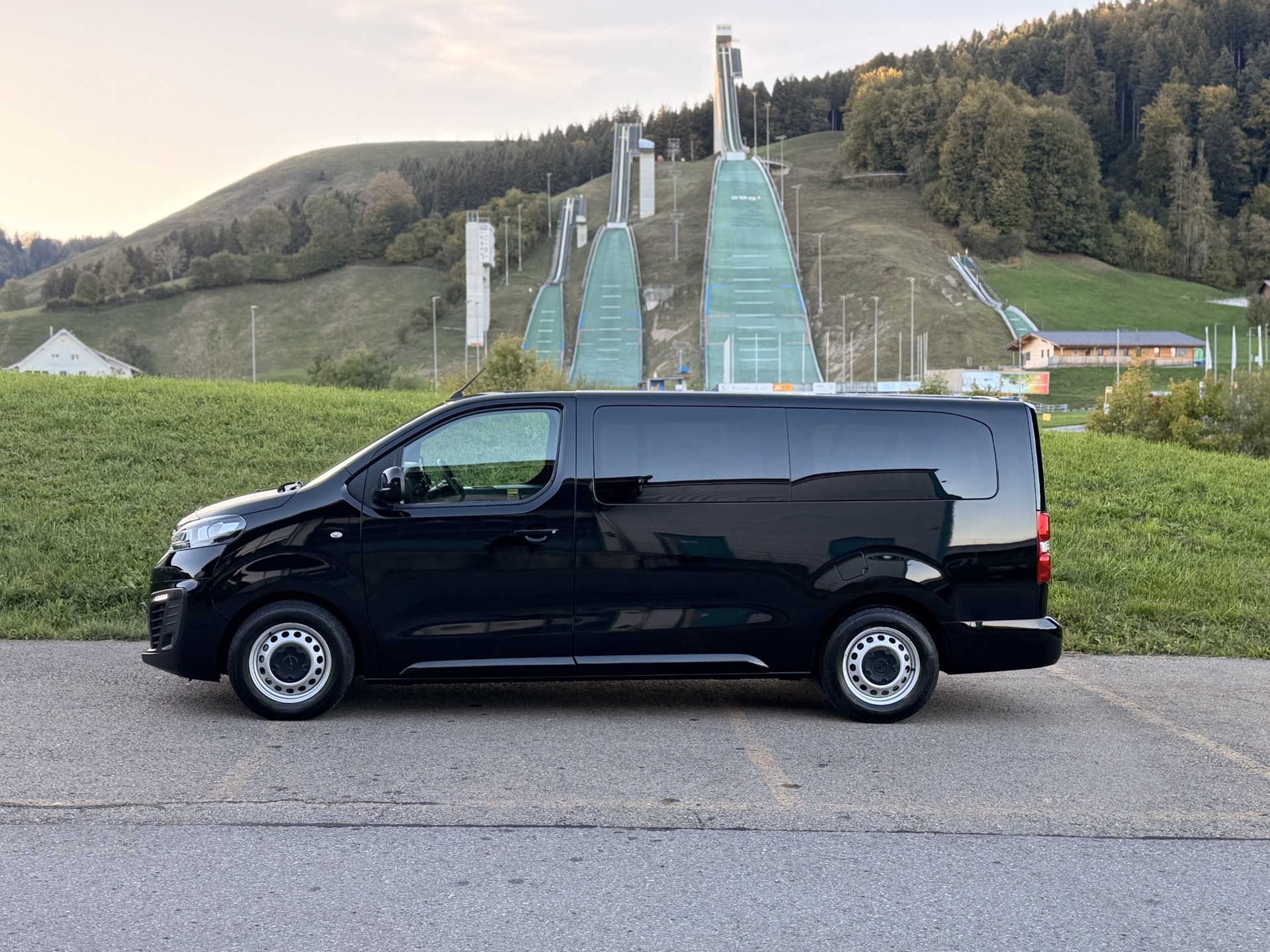 OPEL Vivaro Combi 1.5 CDTI Essentia (Langversion) 9 Plätzer-image-8