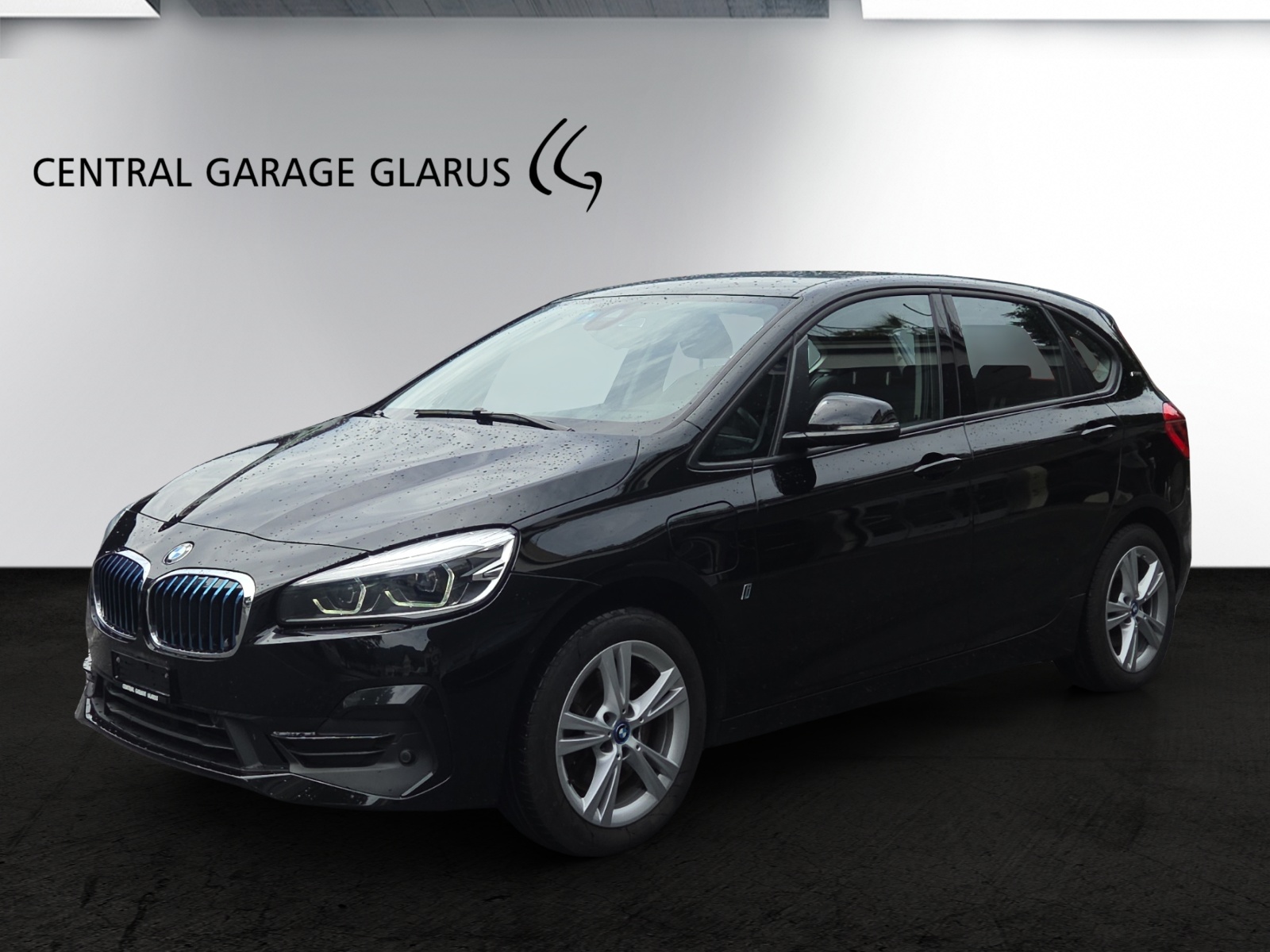 BMW 225xe iPerformance Active Tourer Steptronic Sport Line-image-0