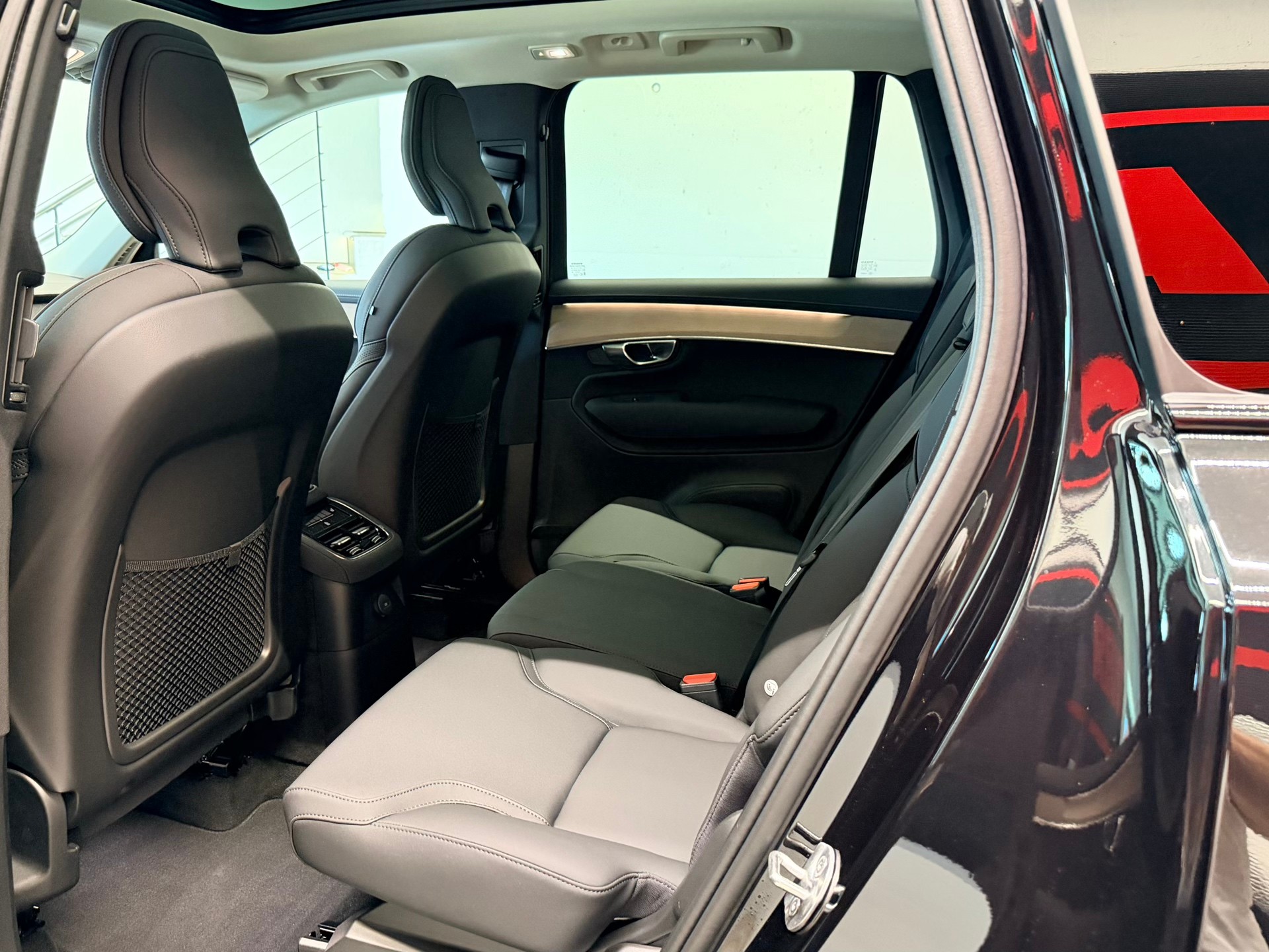 VOLVO XC90 T8 eAWD PluginHybrid Plus Dark Geartronic-image-17