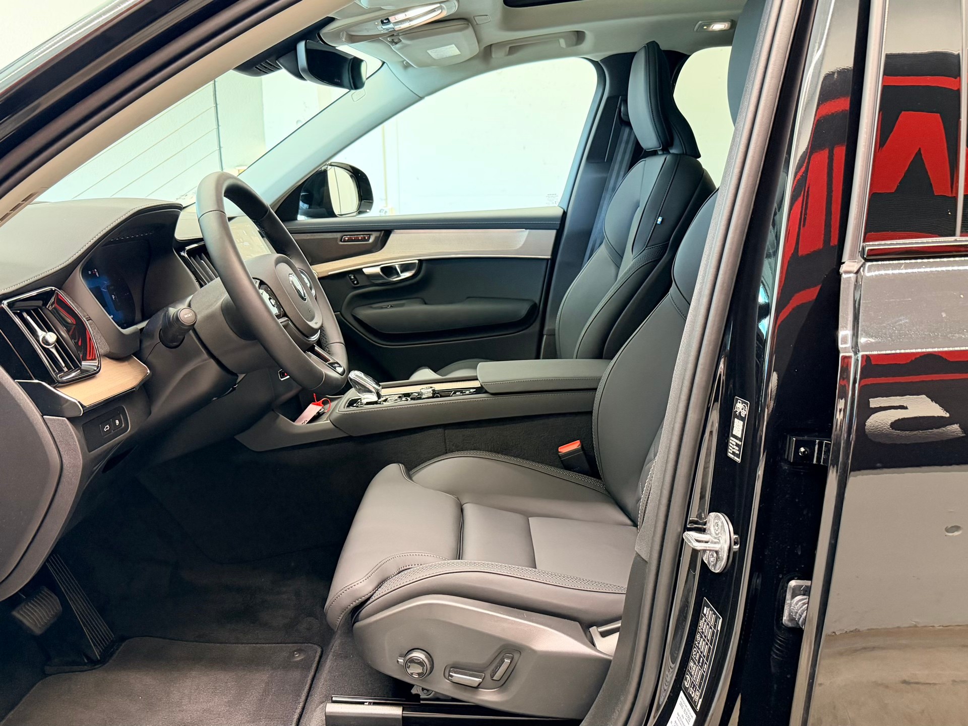 VOLVO XC90 T8 eAWD PluginHybrid Plus Dark Geartronic-image-15