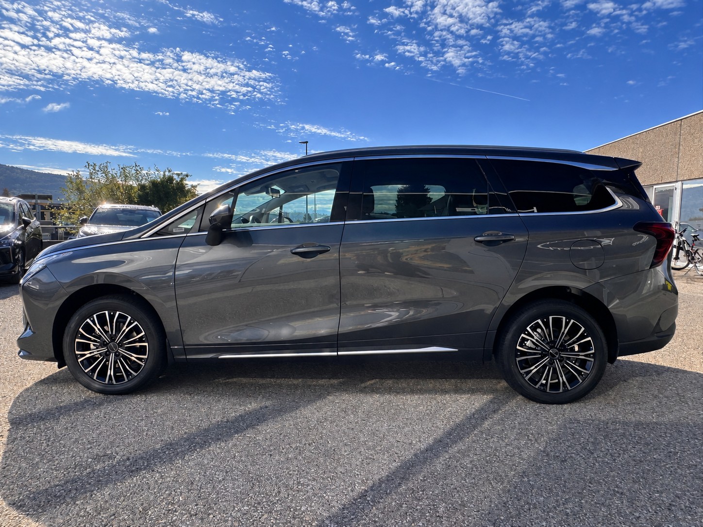FORTHING 4 U-Tour 1.5 T GDI PHEV-image-5
