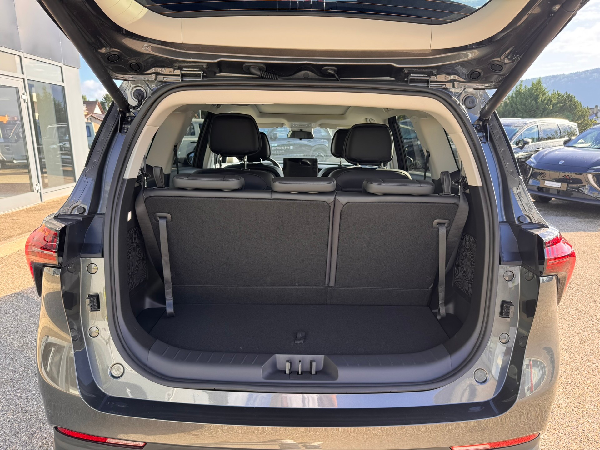 FORTHING 4 U-Tour 1.5 T GDI PHEV-image-12