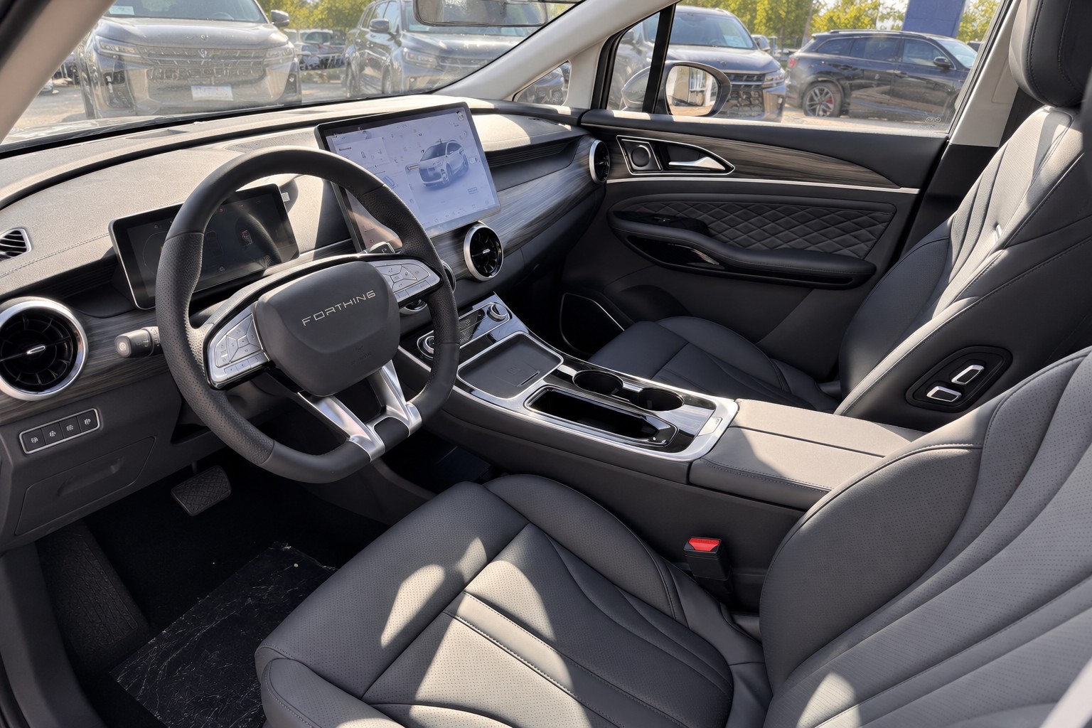 FORTHING 4 U-Tour 1.5 T GDI PHEV-image-8