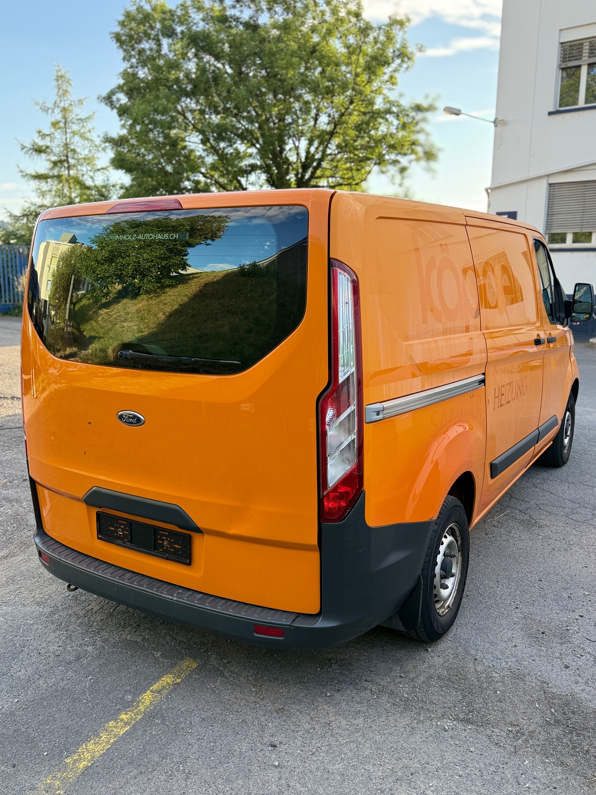 FORD Transit Custom Van 250 L1H1 Ambiente-image-6